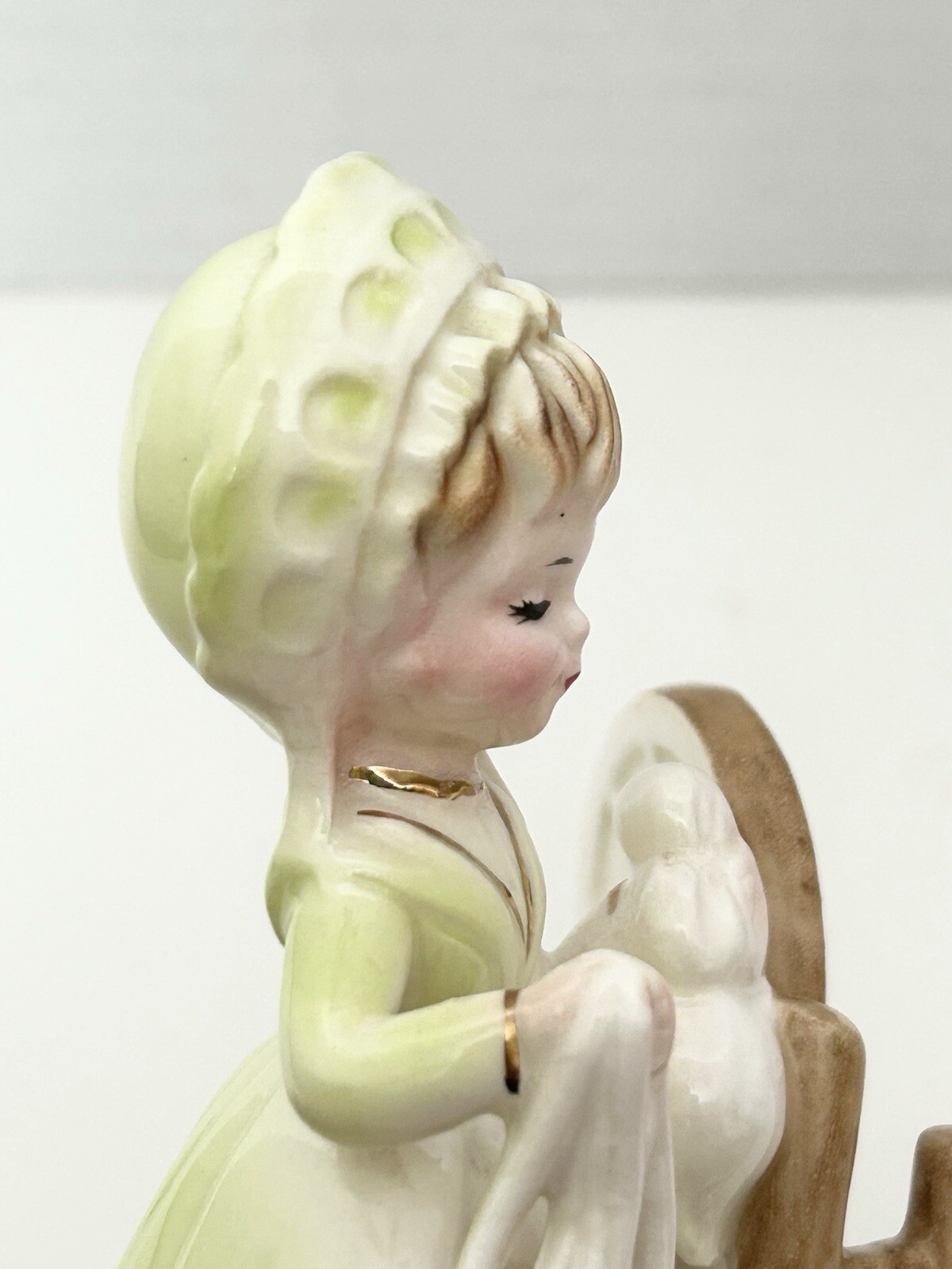 Josef Originals Colonial Days Spinning Wheel Girl Figurine Green Dress