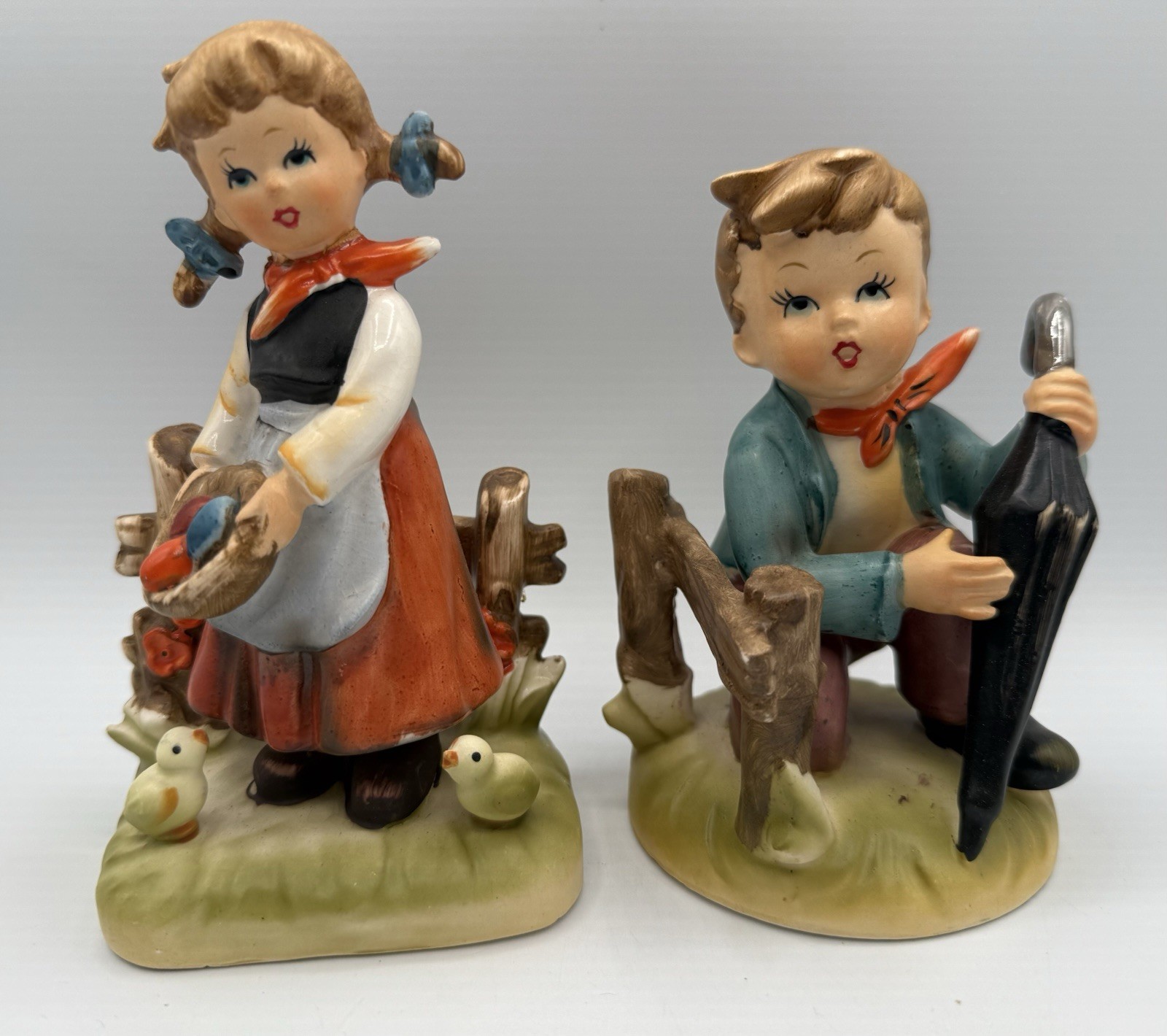 Vintage Wales Set Of Two Porcelain Boy And Girl Mailbox And Well Figurine 5”