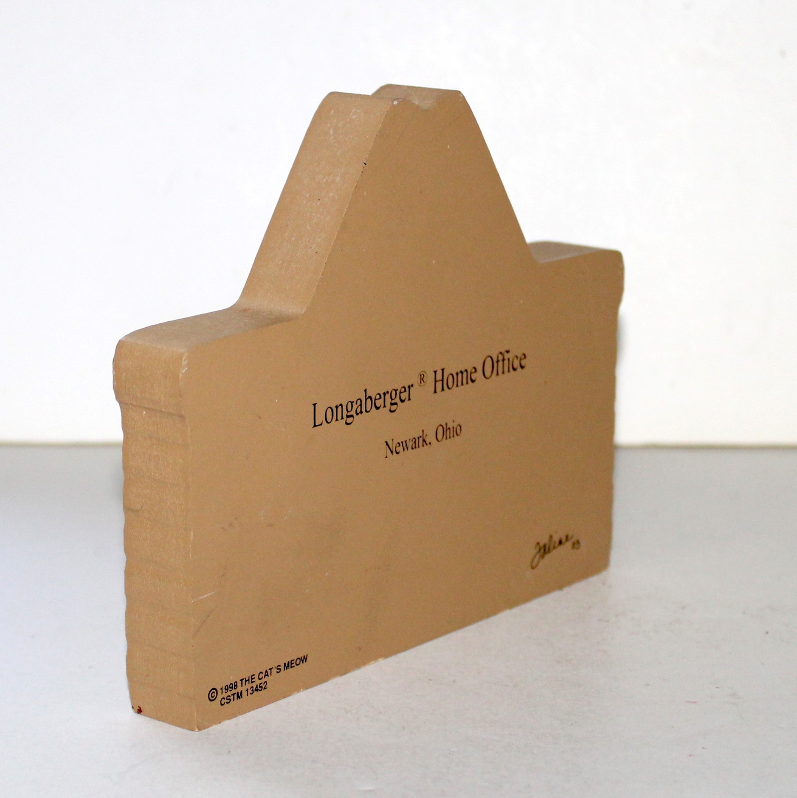 Cat’s Meow Longaberger Home Office Newark Ohio 2003 figure decor basket