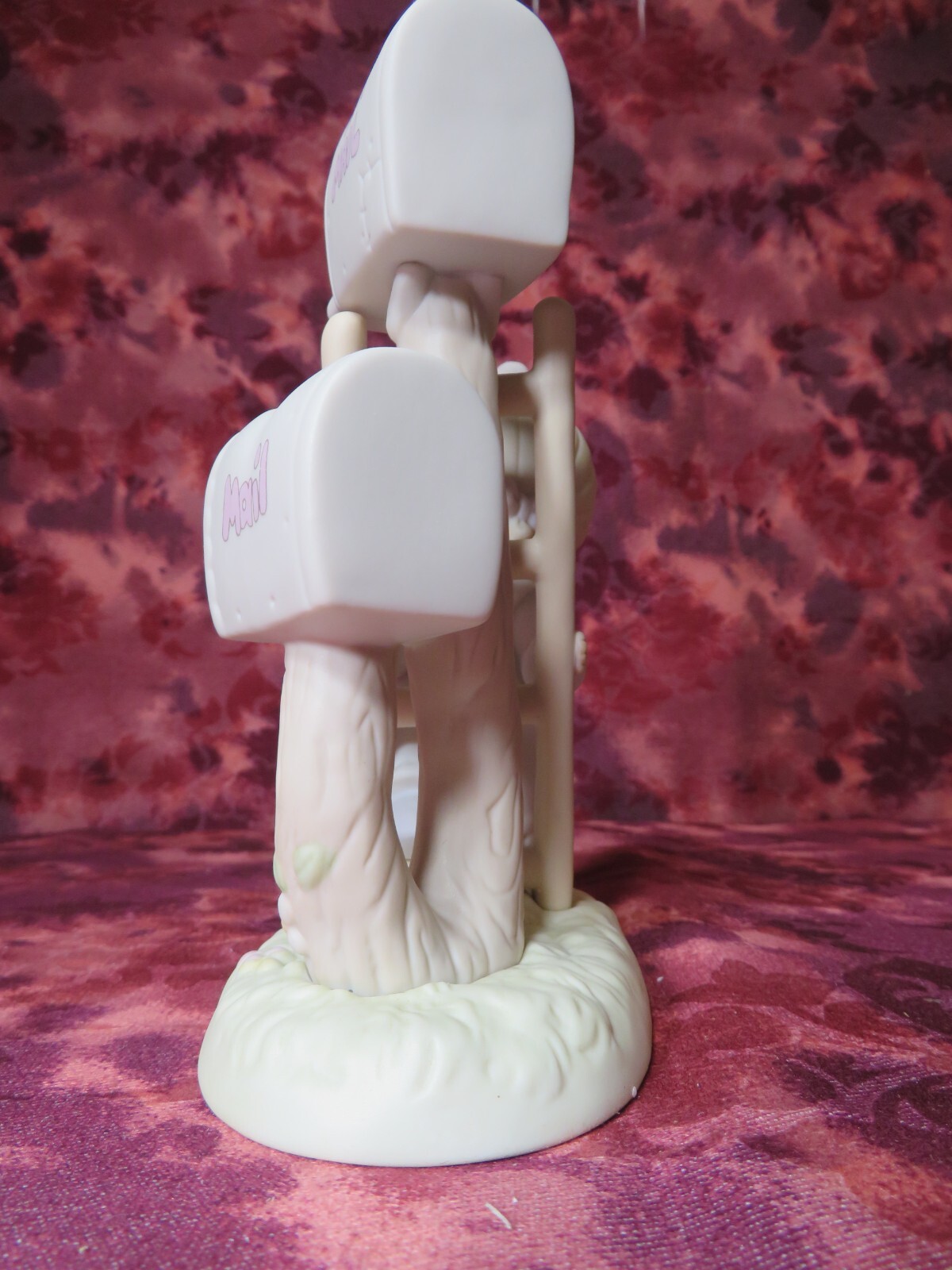 Precious Moments #523615 GOOD NEWS IS SO UPLIFTING -Girl Climbing Ladder -NIB