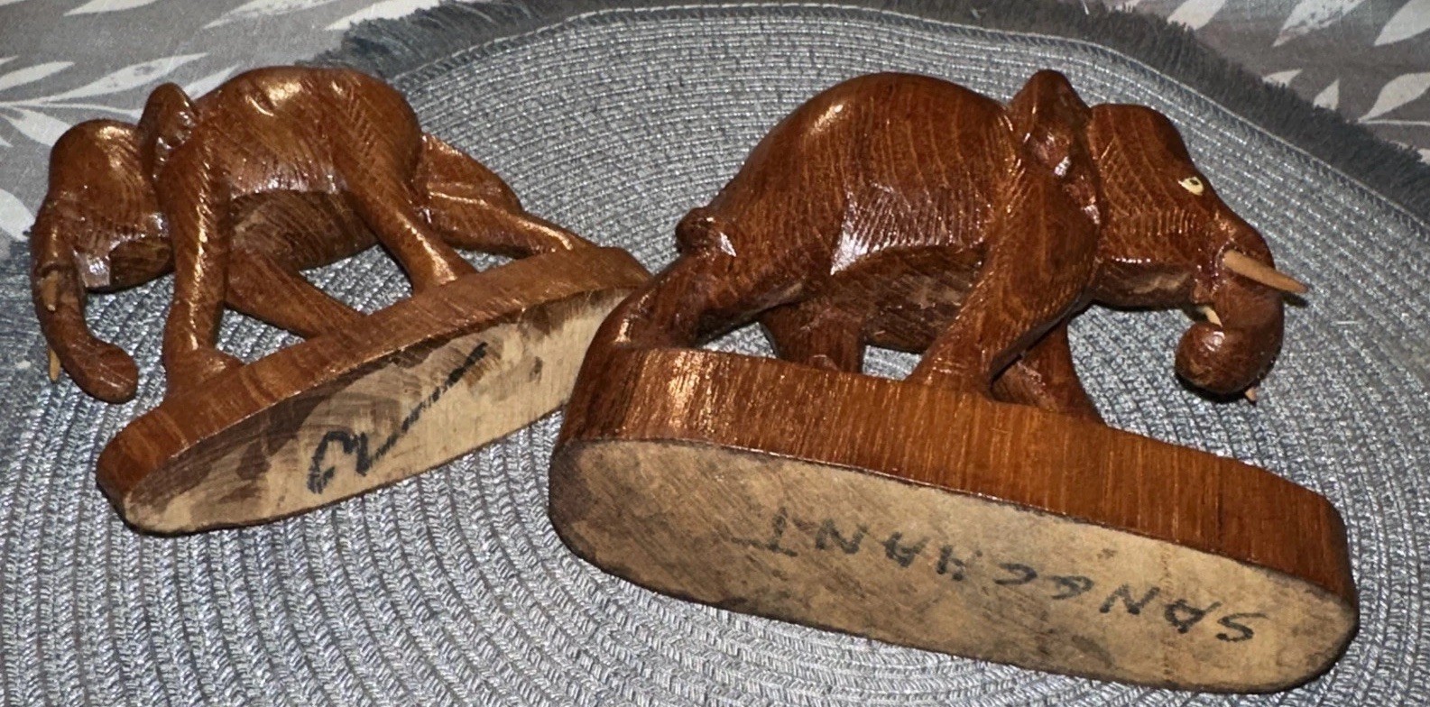 Pair of Wooden Elephant Statues 5.50 4.50 Approx