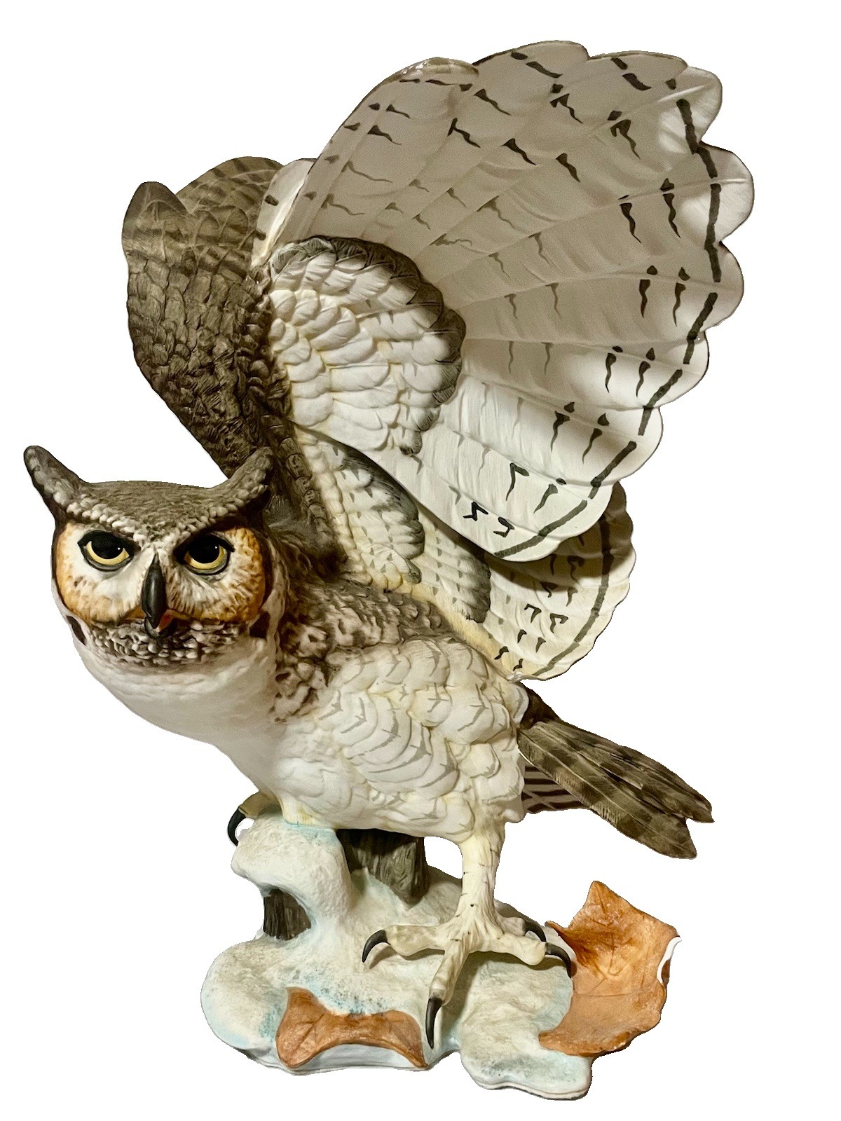Franklin Mint Great Horned Owl Porcelain Figurine 1988