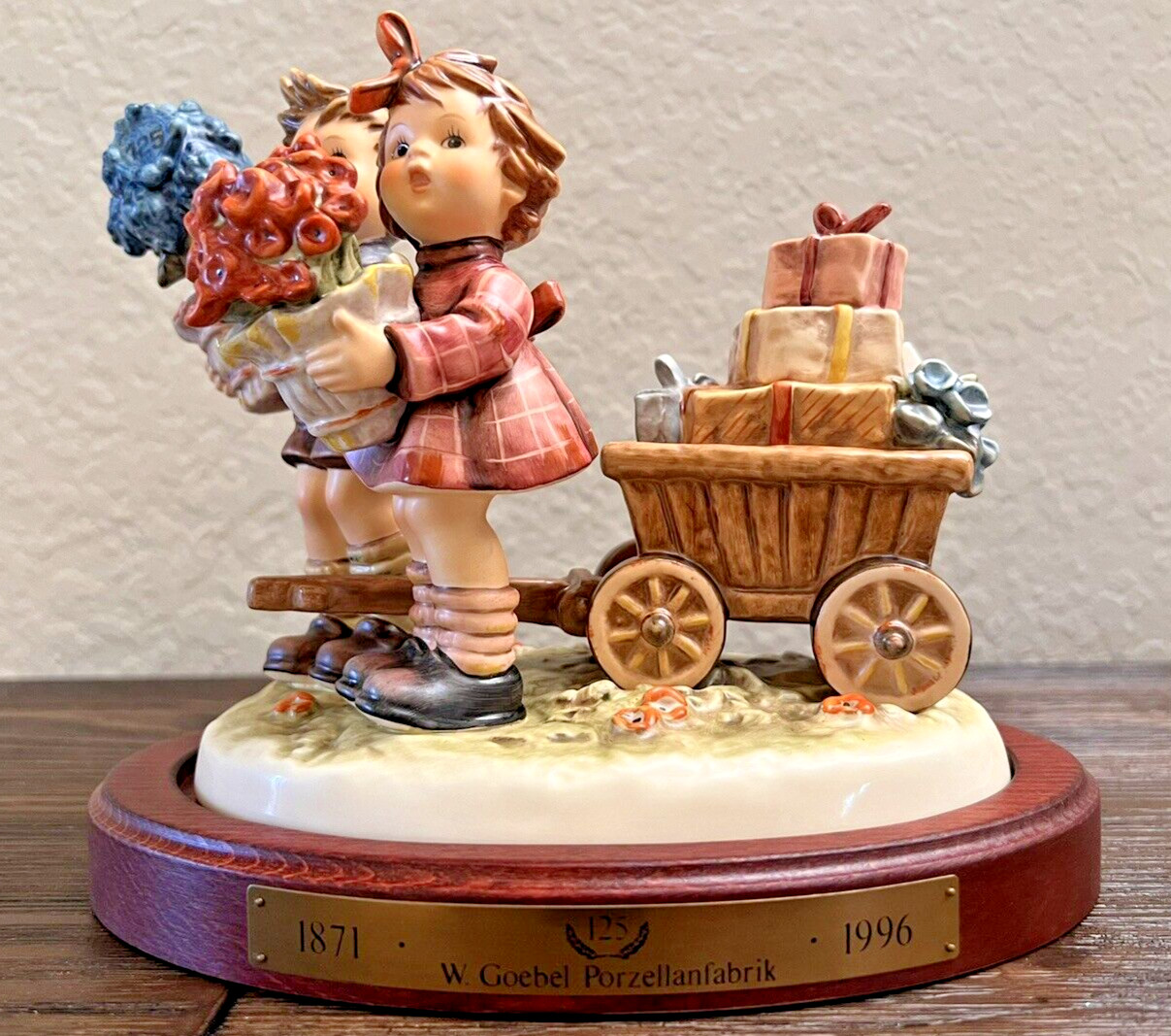 Hummel #004 HUM 751 “Love’s Bounty” Special Edition NEW!