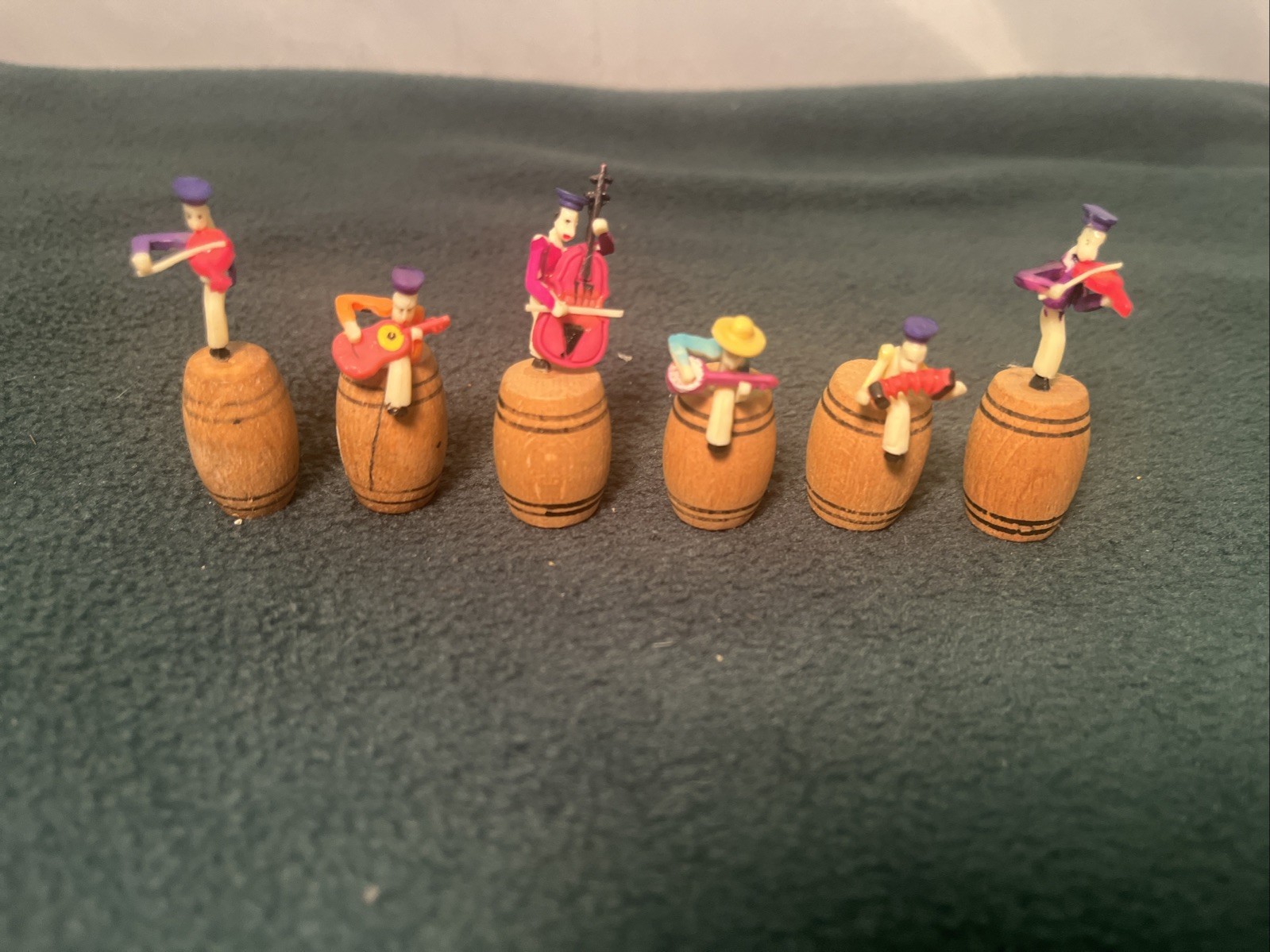 12 Vtg Miniature Ragtime Band Musicians on Wooden Barrels Japan 1940’s Lot Small