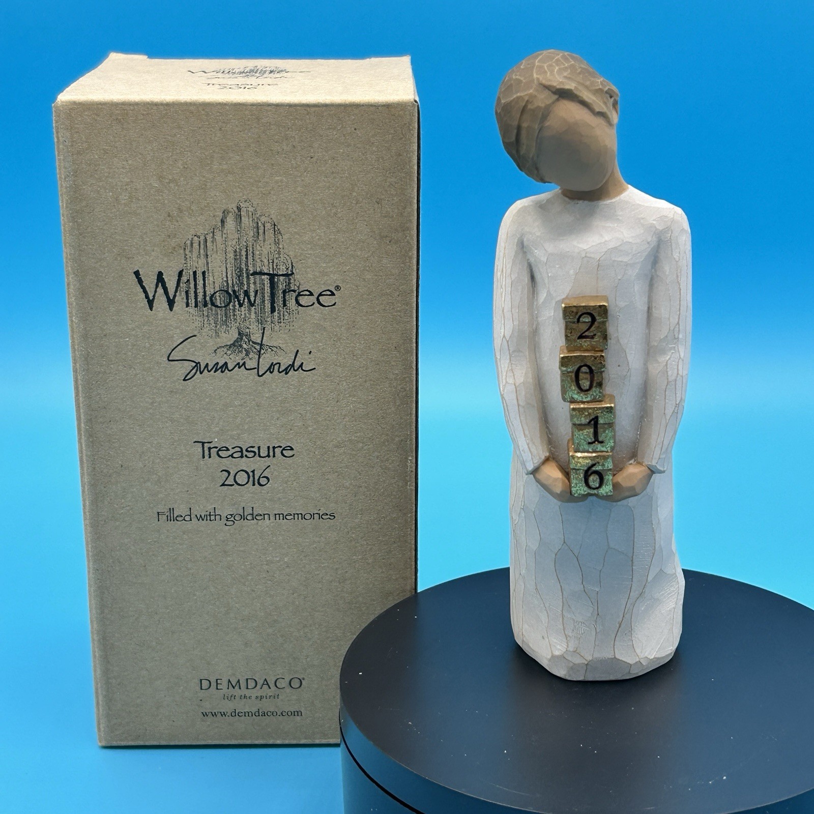 Willow Tree Figurine, TREASURE, 2016, DEMDACO by Susan Lordi