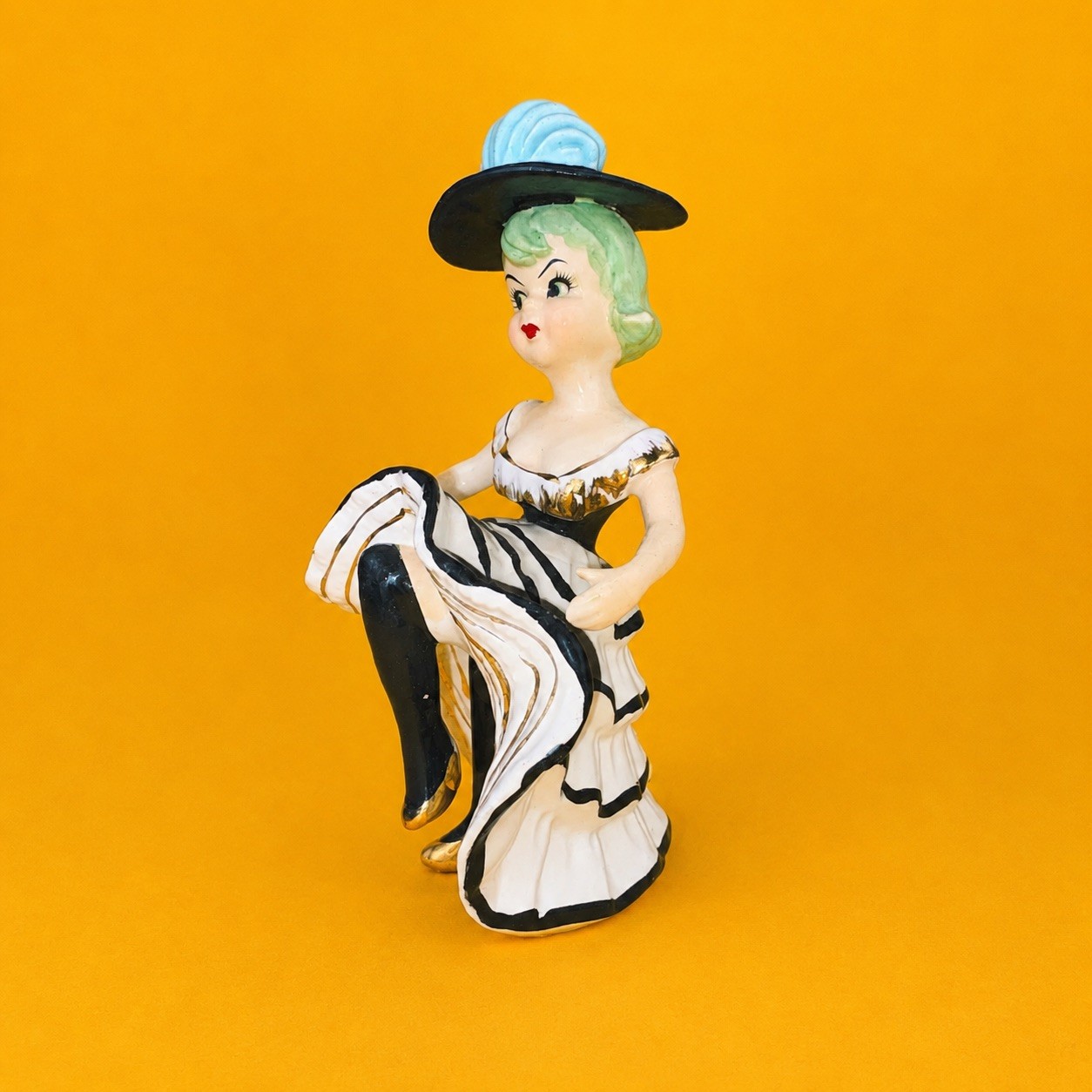 CUTE! Can Can Dancer French Girl Woman Figurine Moulin Rouge TMJ Napco Lefton