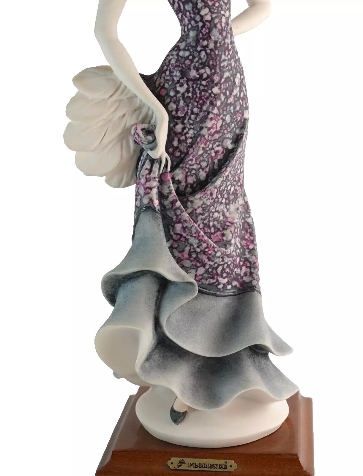 Giuseppe Armani Florence Figurine “Lady with Fan” Sculpture 833C Italy RARE
