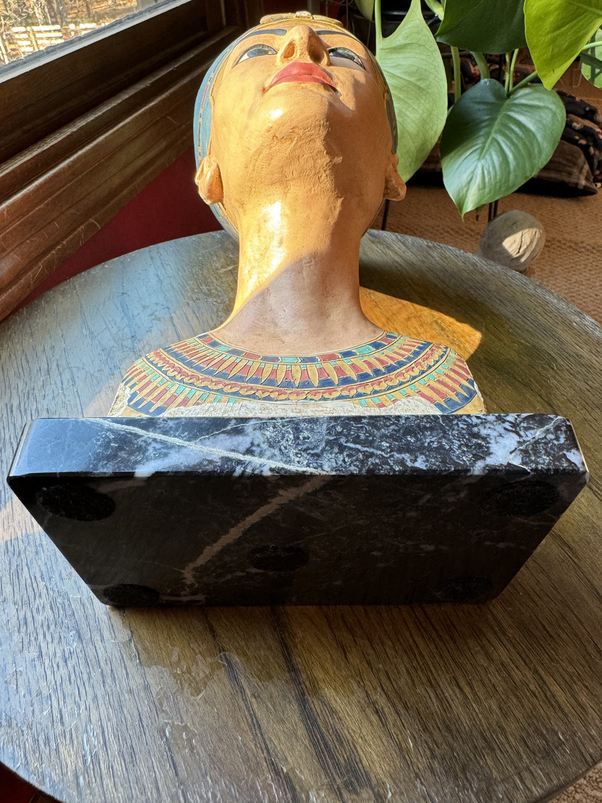 Queen Nefertiti Bust Masterpiece, Art & Artifact Museum Replica Sculpture Statue