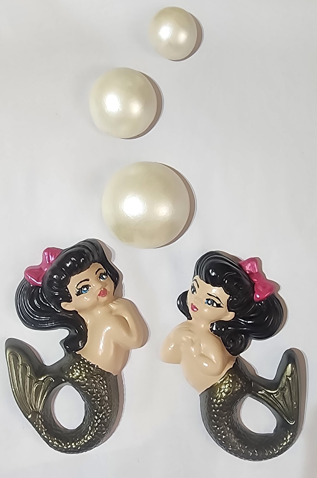Vintage Style Retro Repro 2 Mermaids & 3 Bubbles Chalkware Wall Plaques
