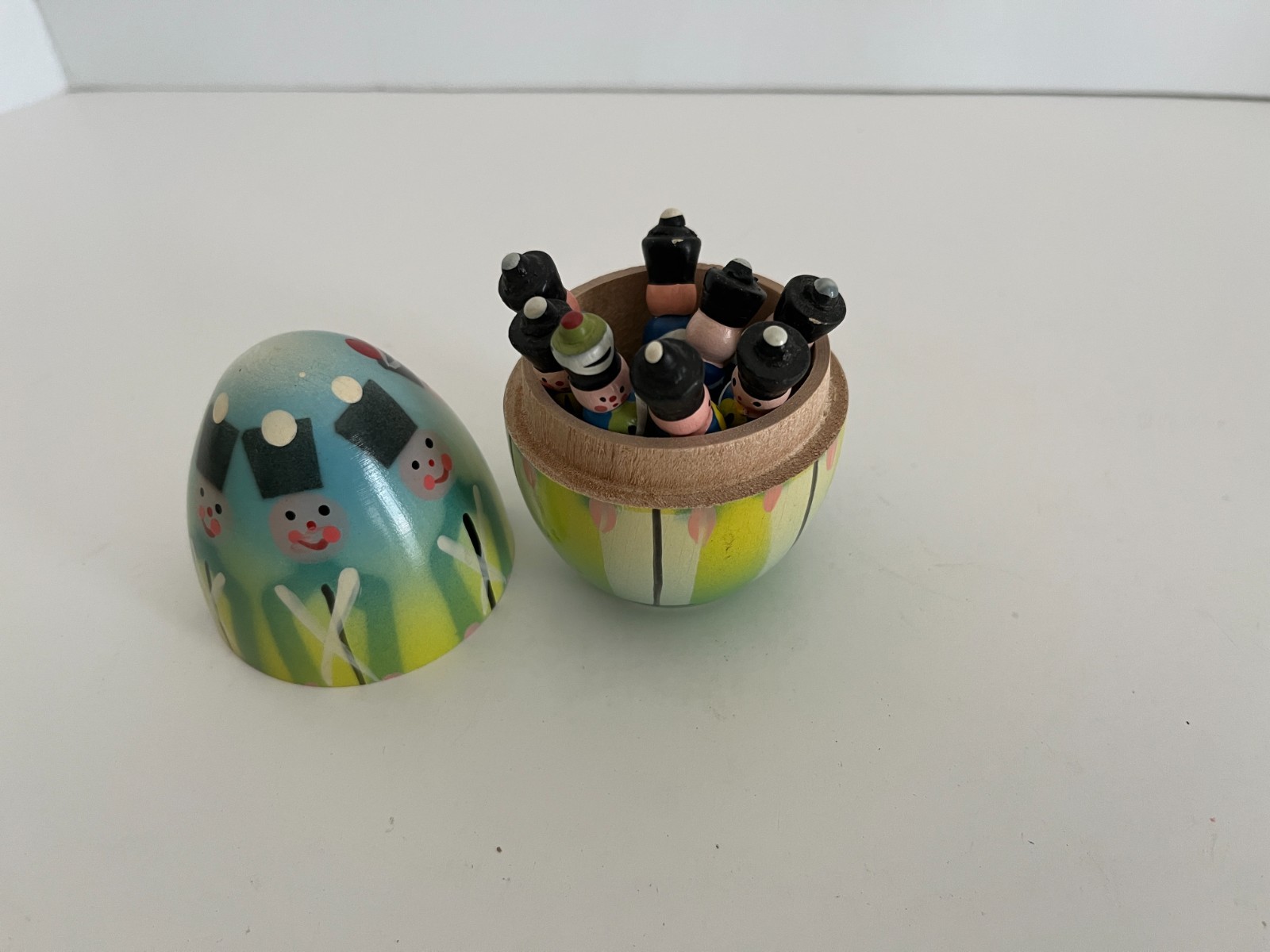 Vintage Poland Hand Painted Wood Egg Shaped Nesting Style Dolls Lot of 3