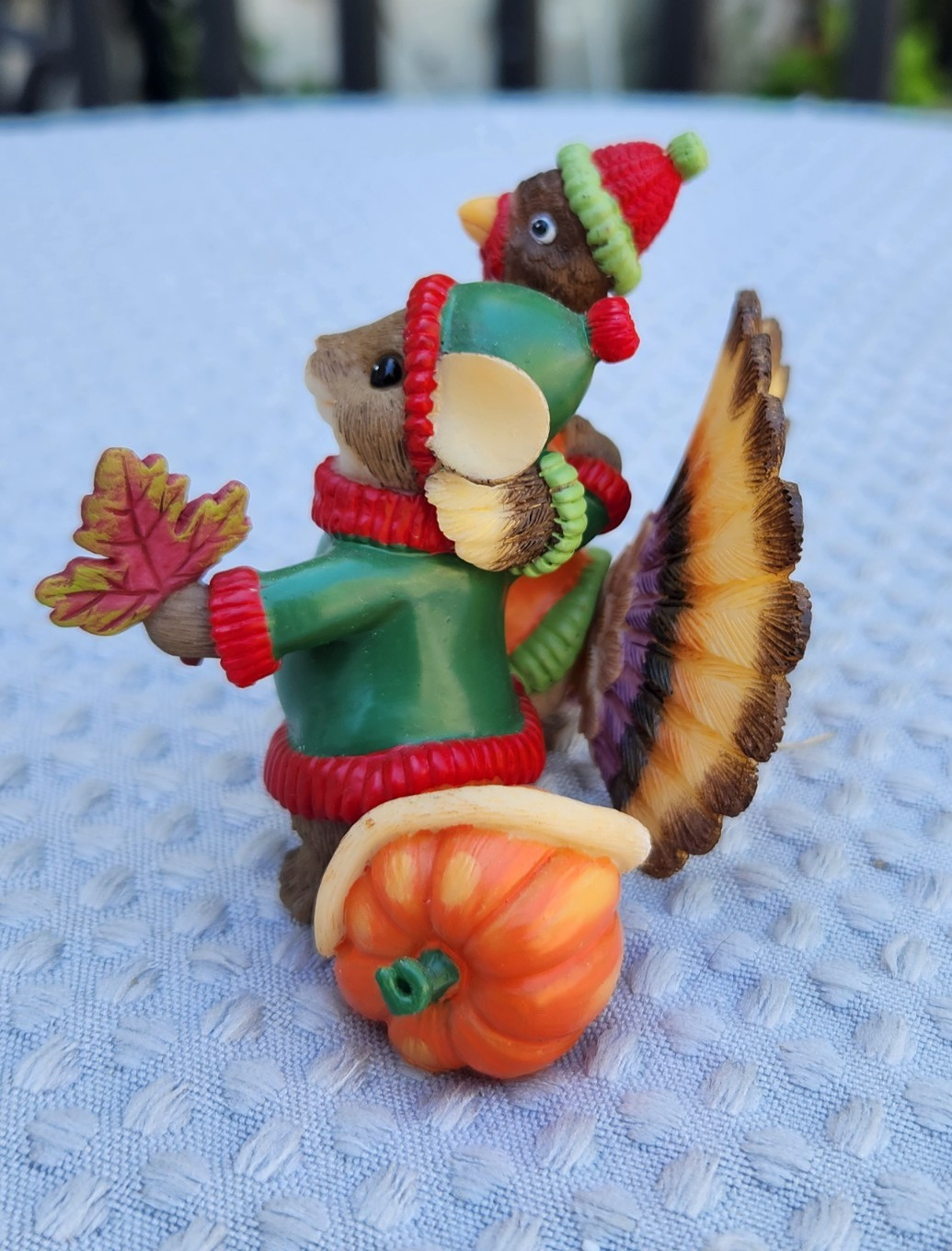 Enesco Charming Tails Figurine Eat Pie Save A Turkey Thanksgiving Fall Mouse