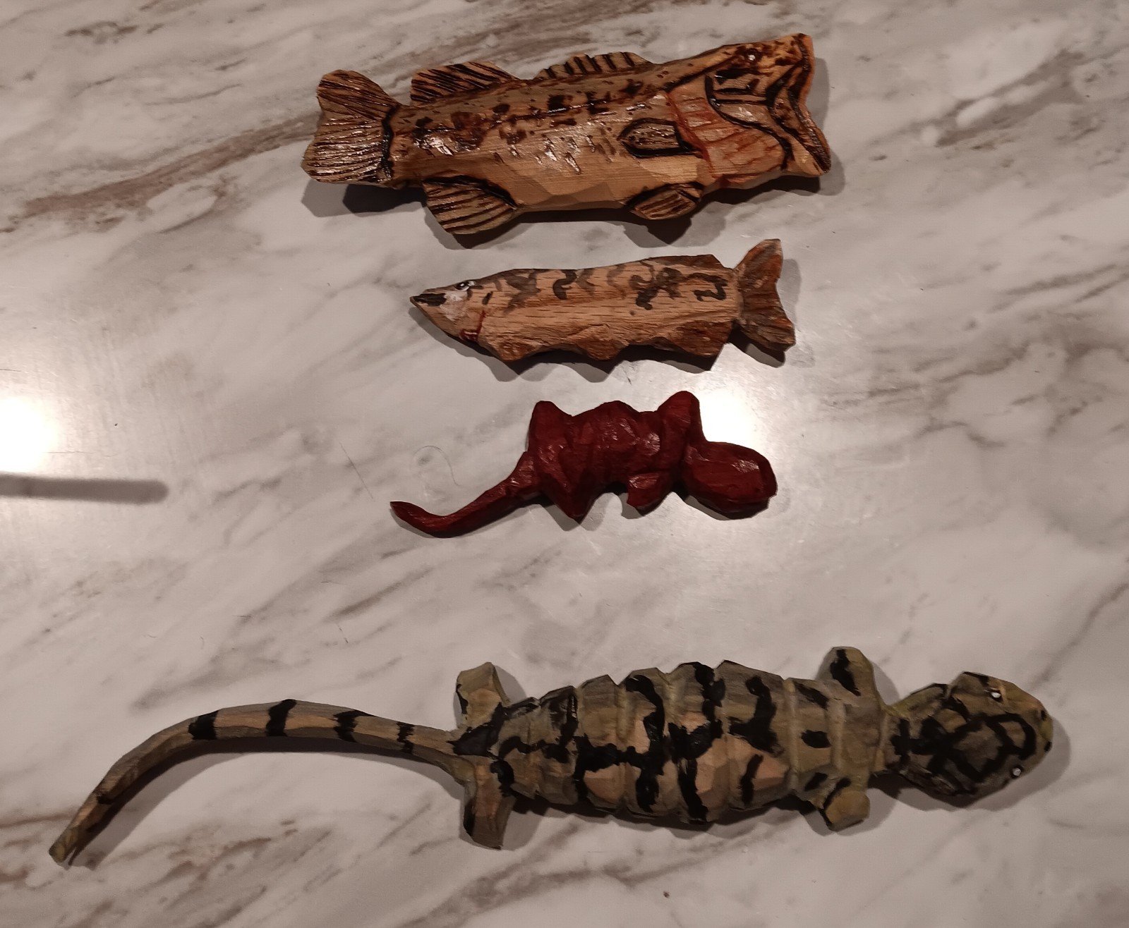 Deluxe Box Of Small/Medium Wood Carvings, Figures, Fridge Magnets, Wall Hanging