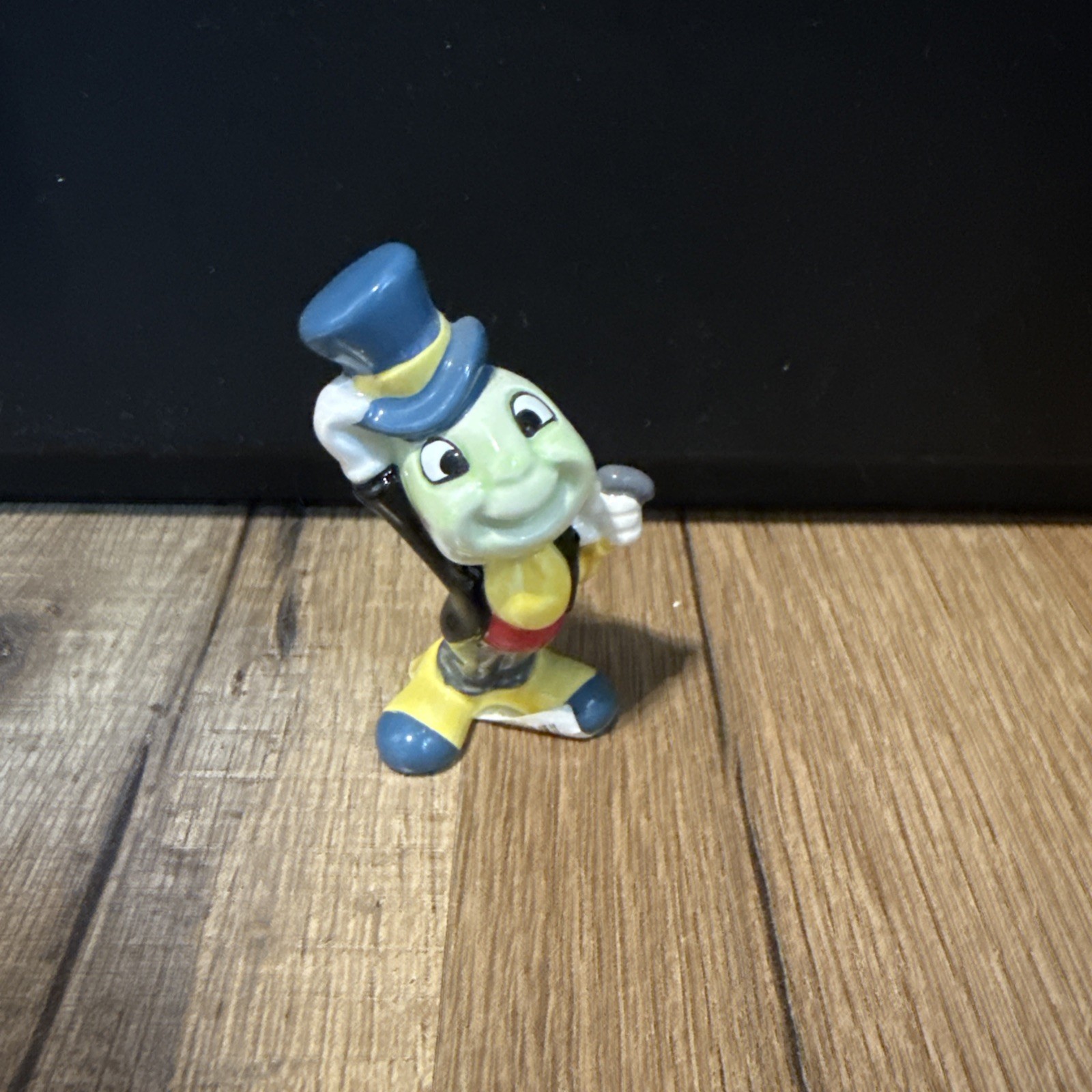 Vintage Walt Disney Jiminy Cricket 3” Figurine Collectible Ceramic Mint China