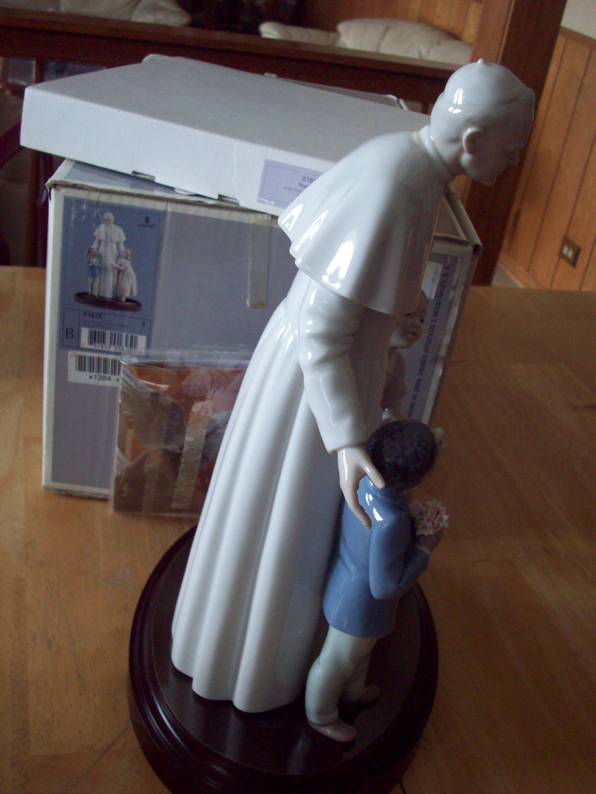 Lladro 1825 Pope John Paul II Signed with Box