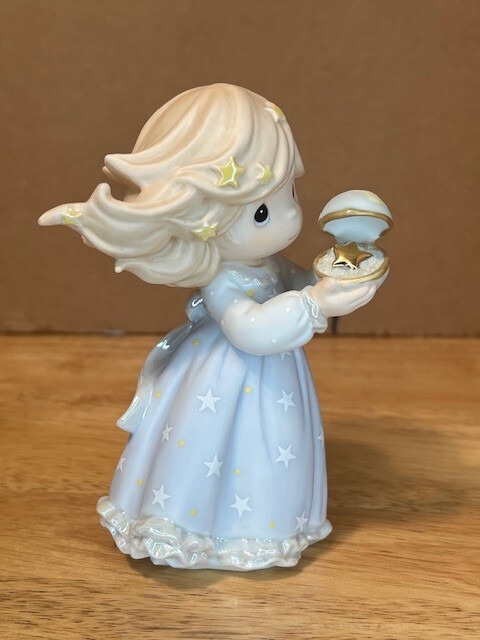 Precious Moments “Wishes for the World” Collectible Porcelain Figurine, 530018