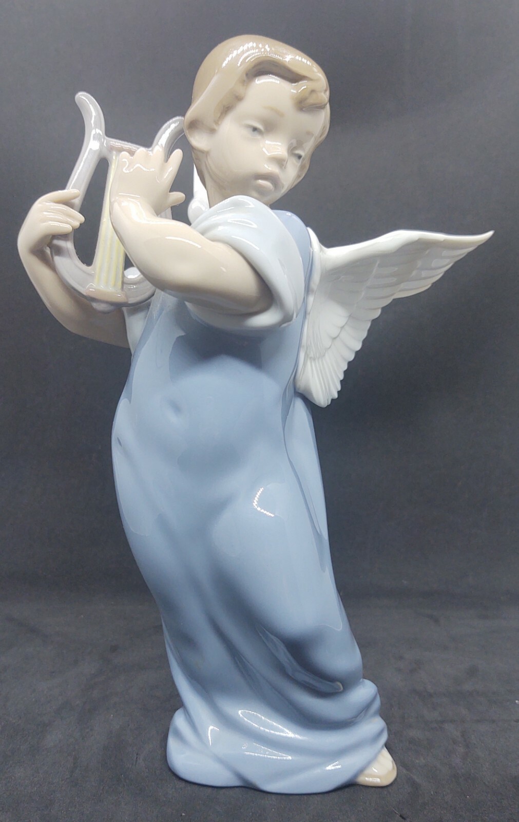 Vintage 8 1/4″ Lladro “Angel Playing Lyre” Handmade In Spain