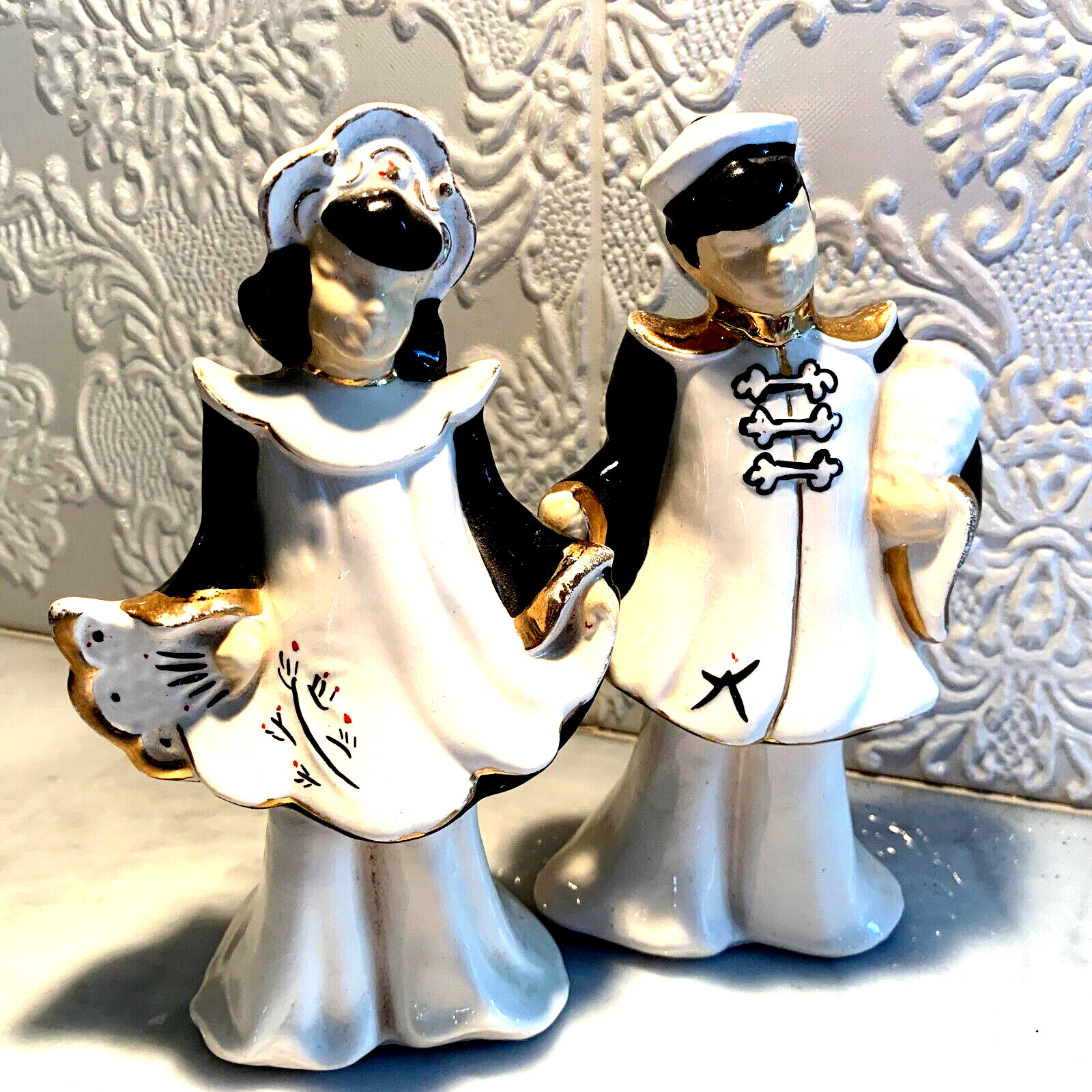 Florence Ceramics Vtg 1950s MCM Ceramic Asian Couple Figurines White Black Gold