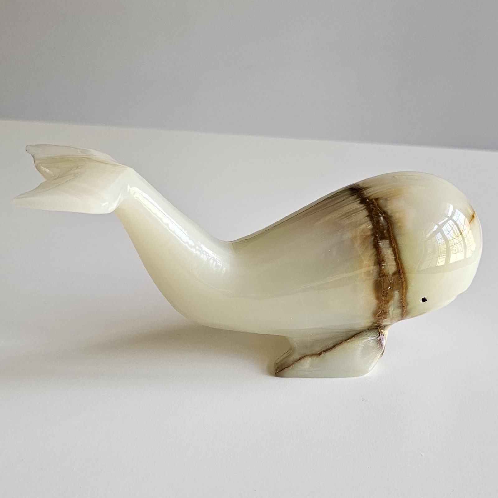 Vintage Polished Onyx Whale Figurine – Mid-Century Modern Stone Sculpture – 9″
