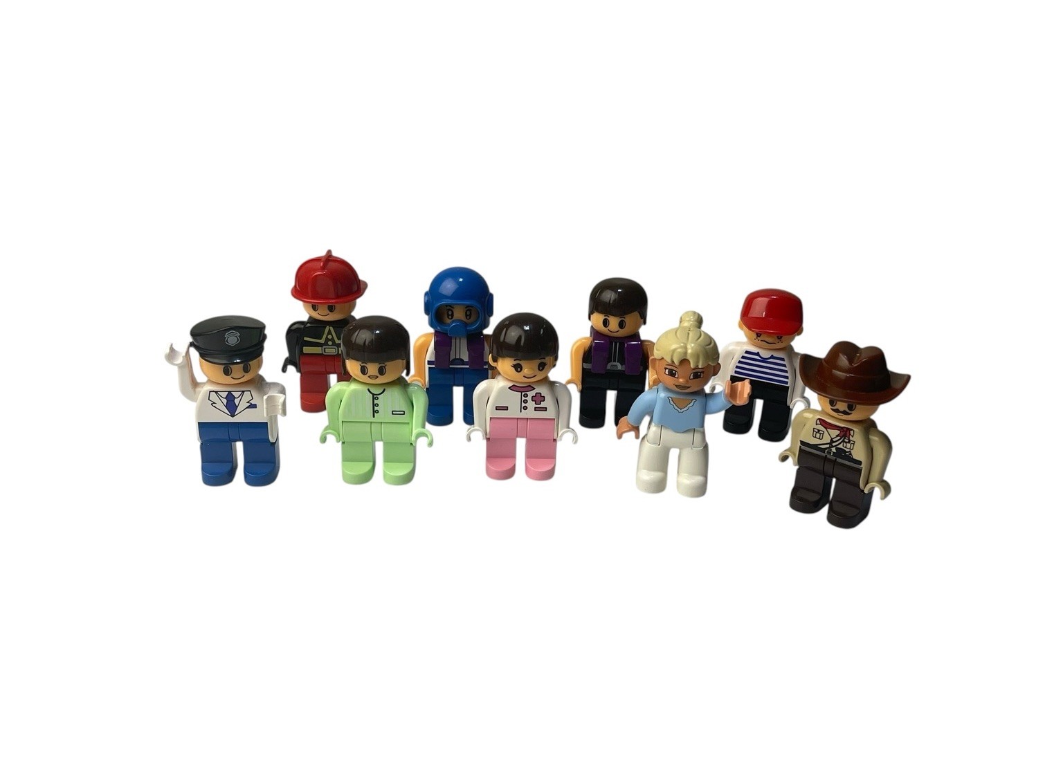 Lot of 9 UNBRANDED Mixed Minifigures Mini Figures 2.5” Tall