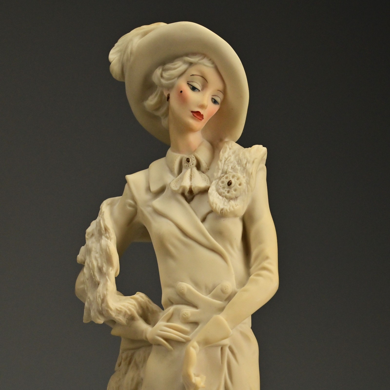 GIUSEPPE ARMANI Original Vintage Signed Capodimonte Sculpture Figurine Statue
