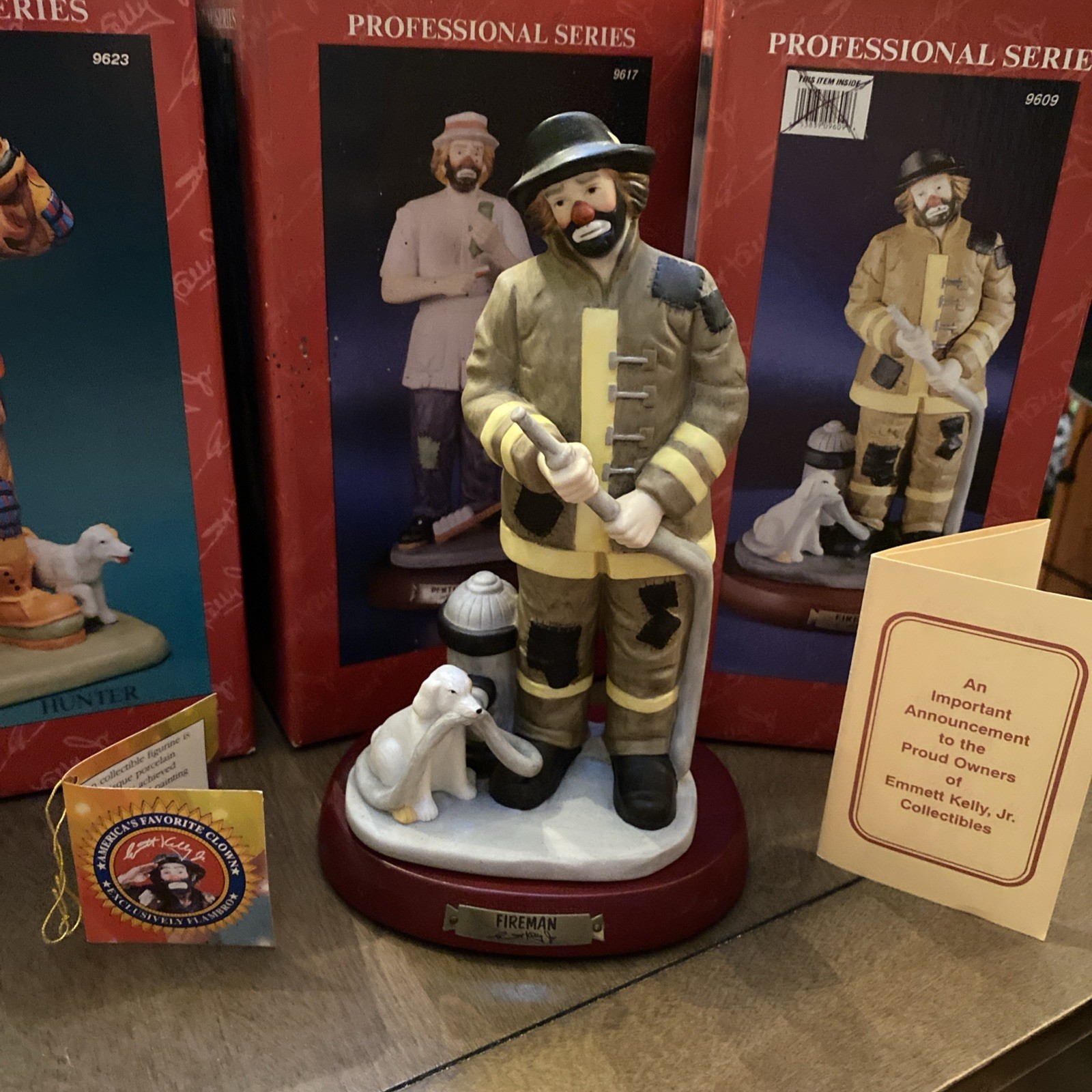 🔥Emmett Kelly,Jr Fireman And Dog Figurine With Original Box🔥