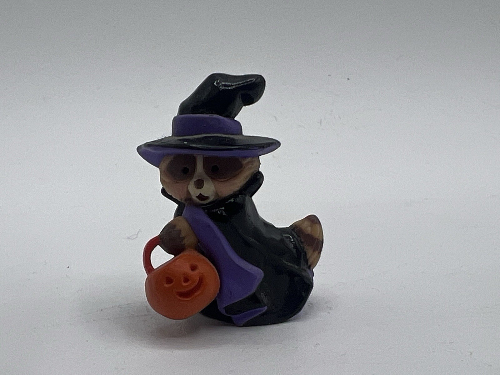 Hallmark Merry Miniatures Racoon Witch Halloween 1994