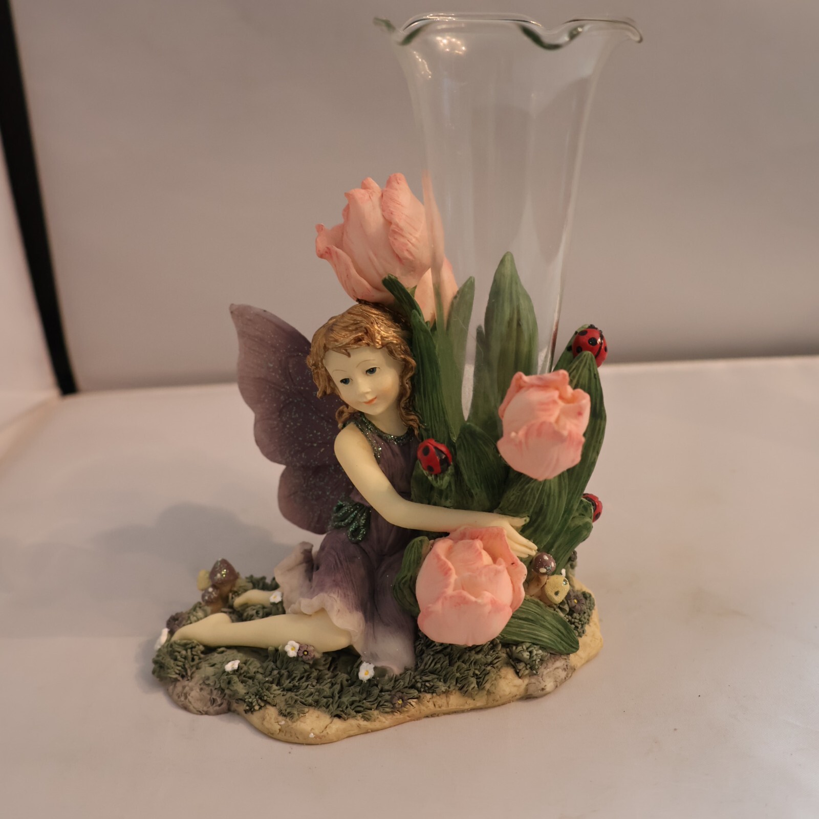 Dezine Fairy Collection Statue –Tulips #31117- with Vase – Hand Painted – Boxed