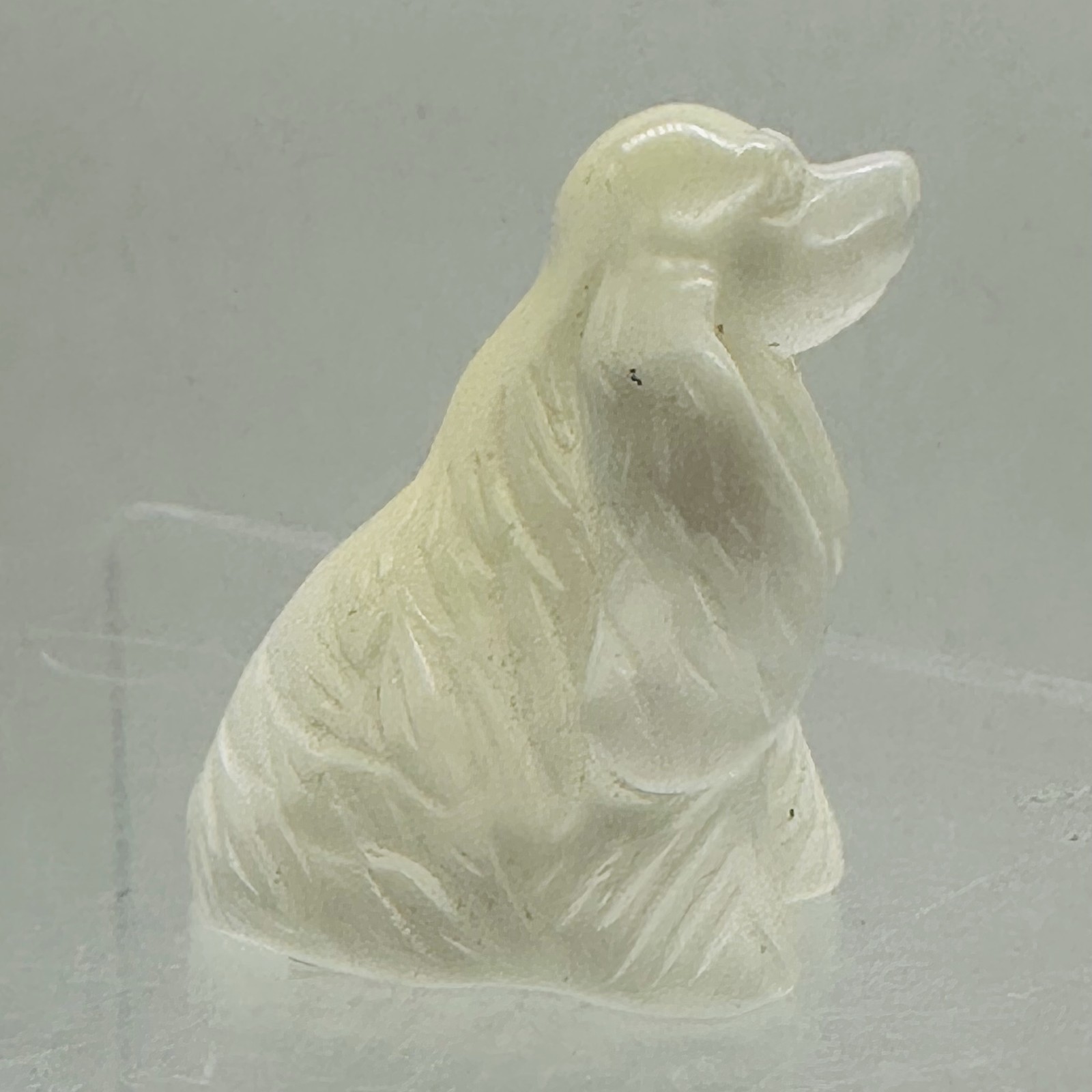 Cocker Spaniel Carved Statue | 1 Figurine | | 37x30x23mm | Clear, White