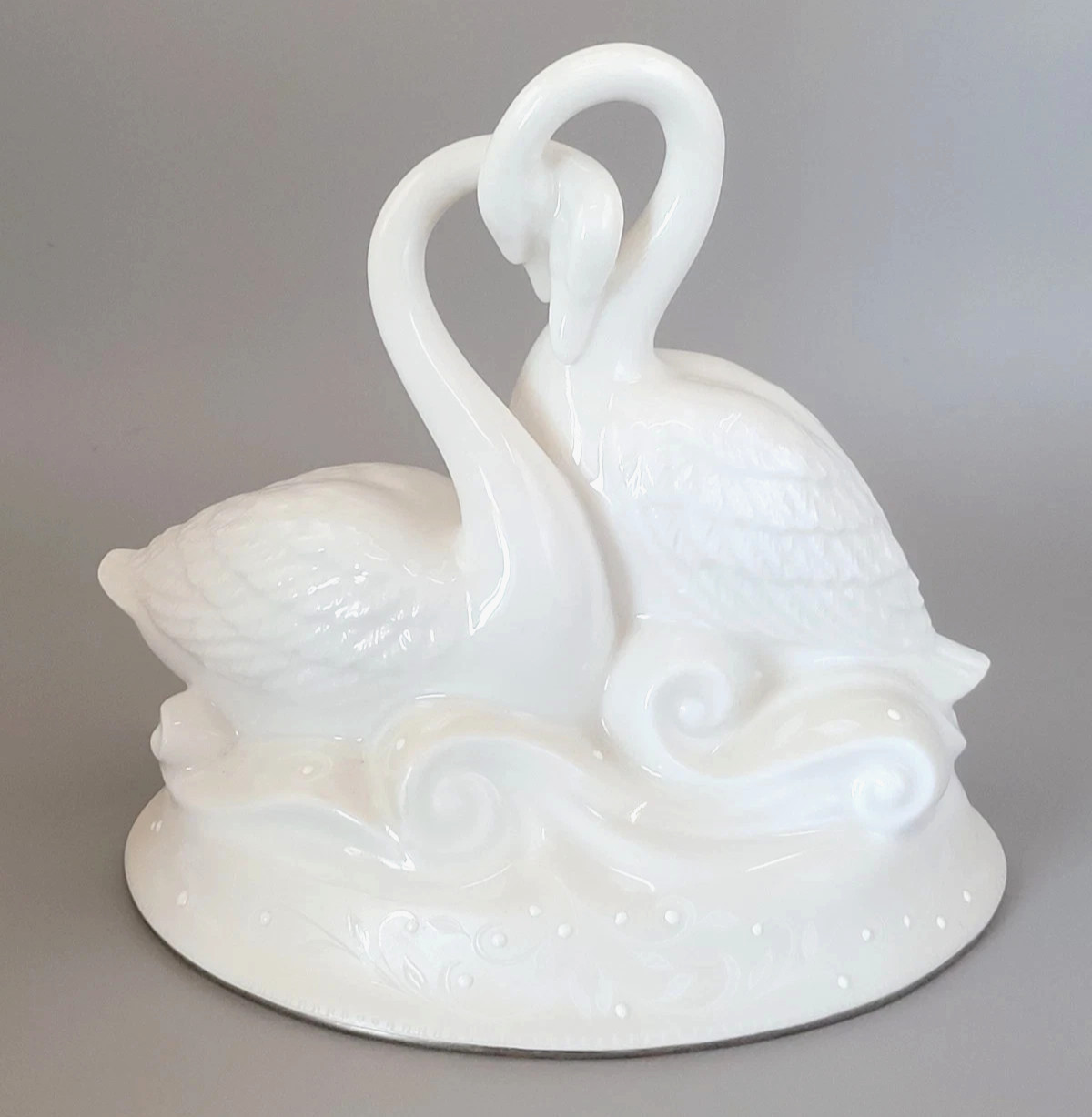 Lenox Wedding Promises Opal Innocence Swans Cake Topper Centerpiece EXCLNT Cond