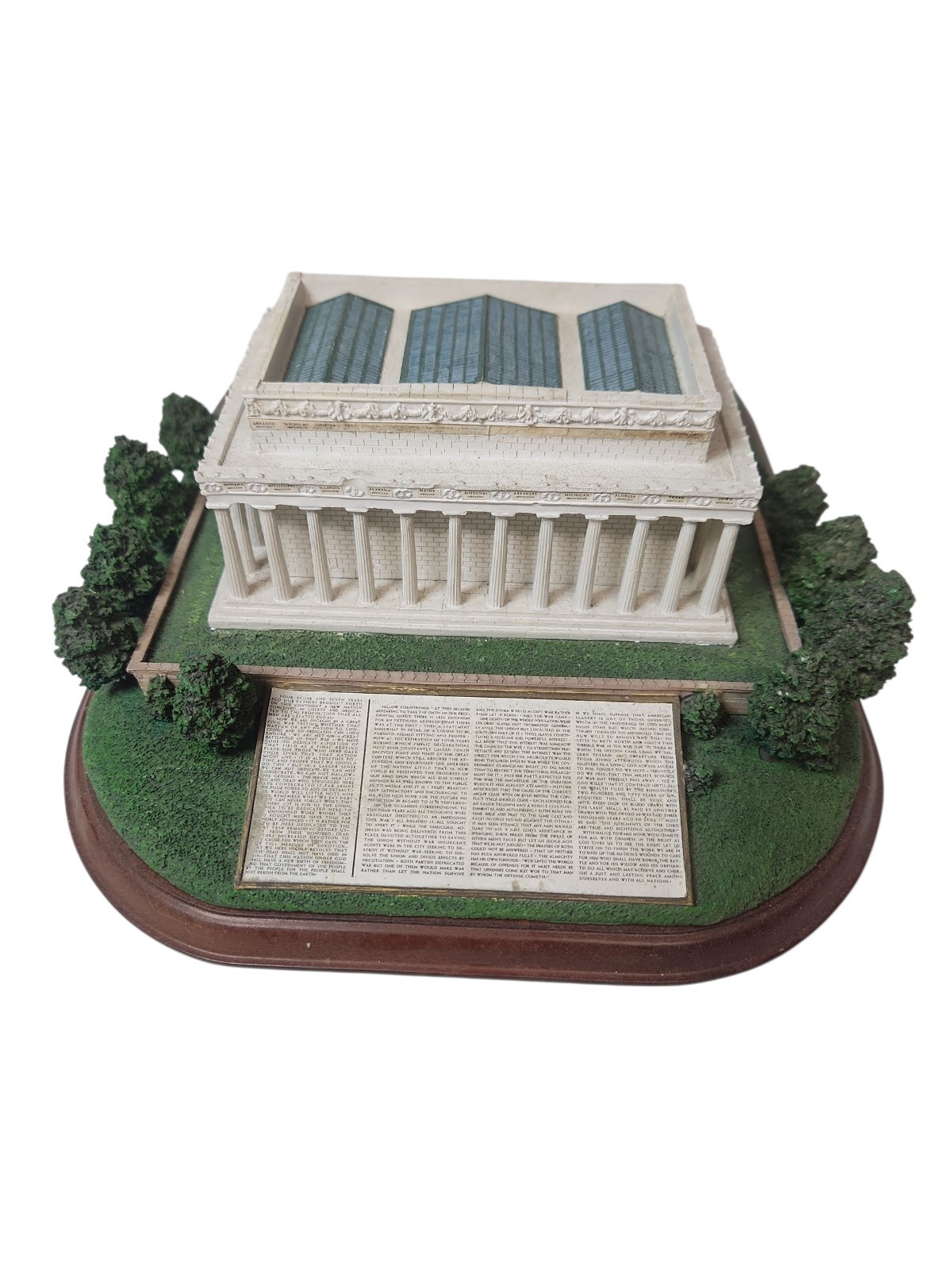 Danbury Mint Lincoln Memorial Washington DC Sculpture