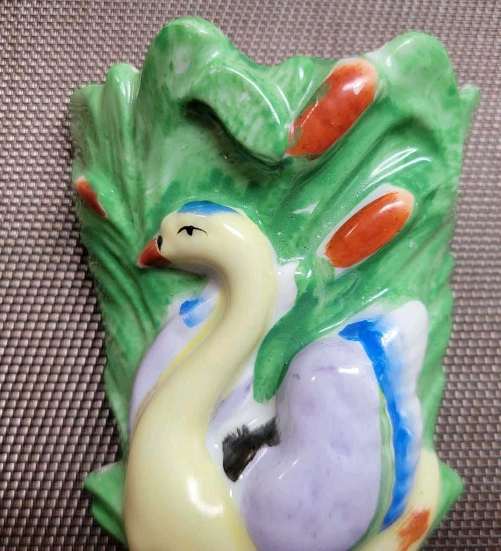 Vintage Swan Cattails Porcelain Wall Pocket Planter MCM Japan Made