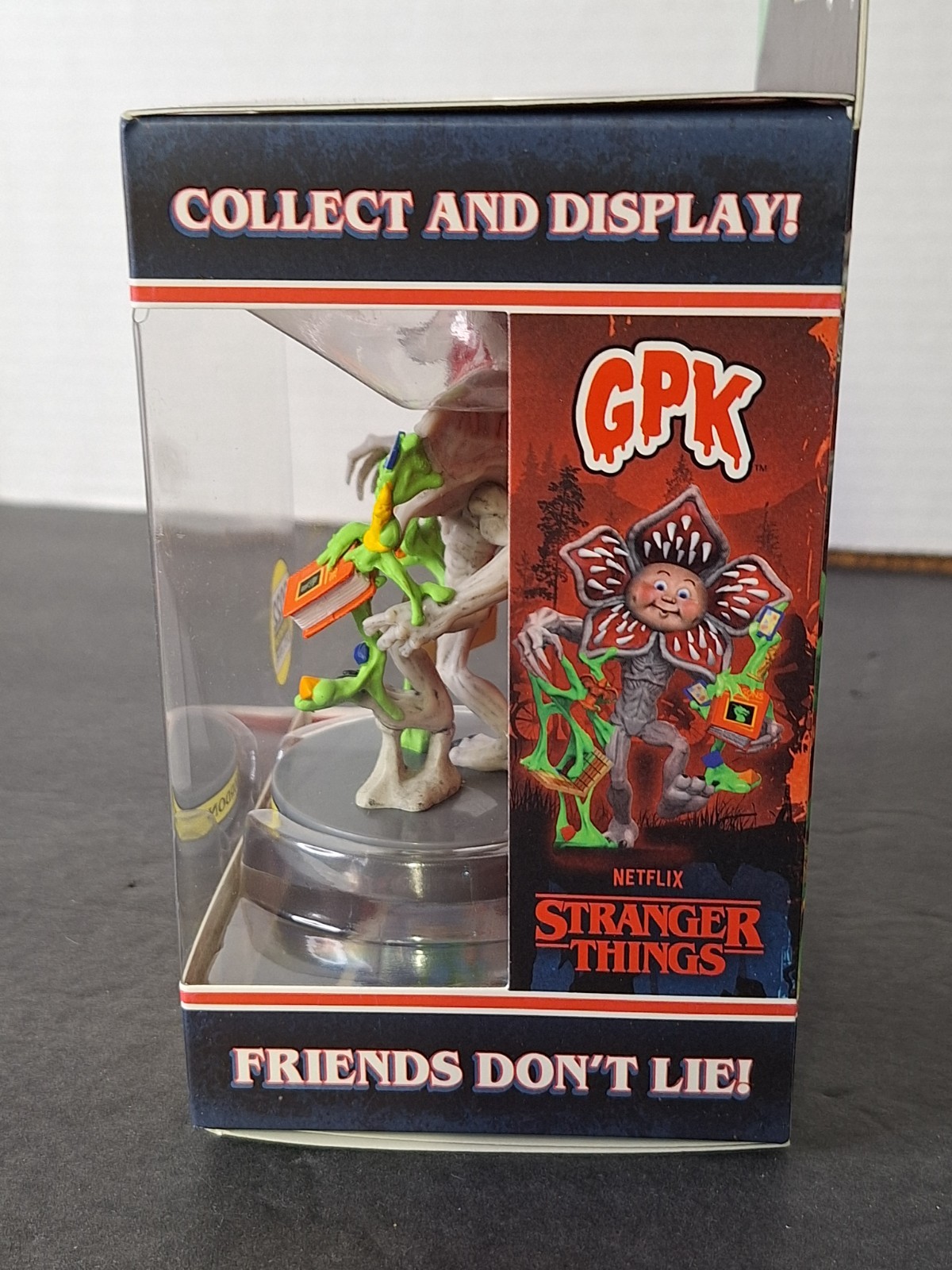 2022 Exclusive Garbage Pail Kids GPK Stranger Things DemoGORDON Glow In The Dark