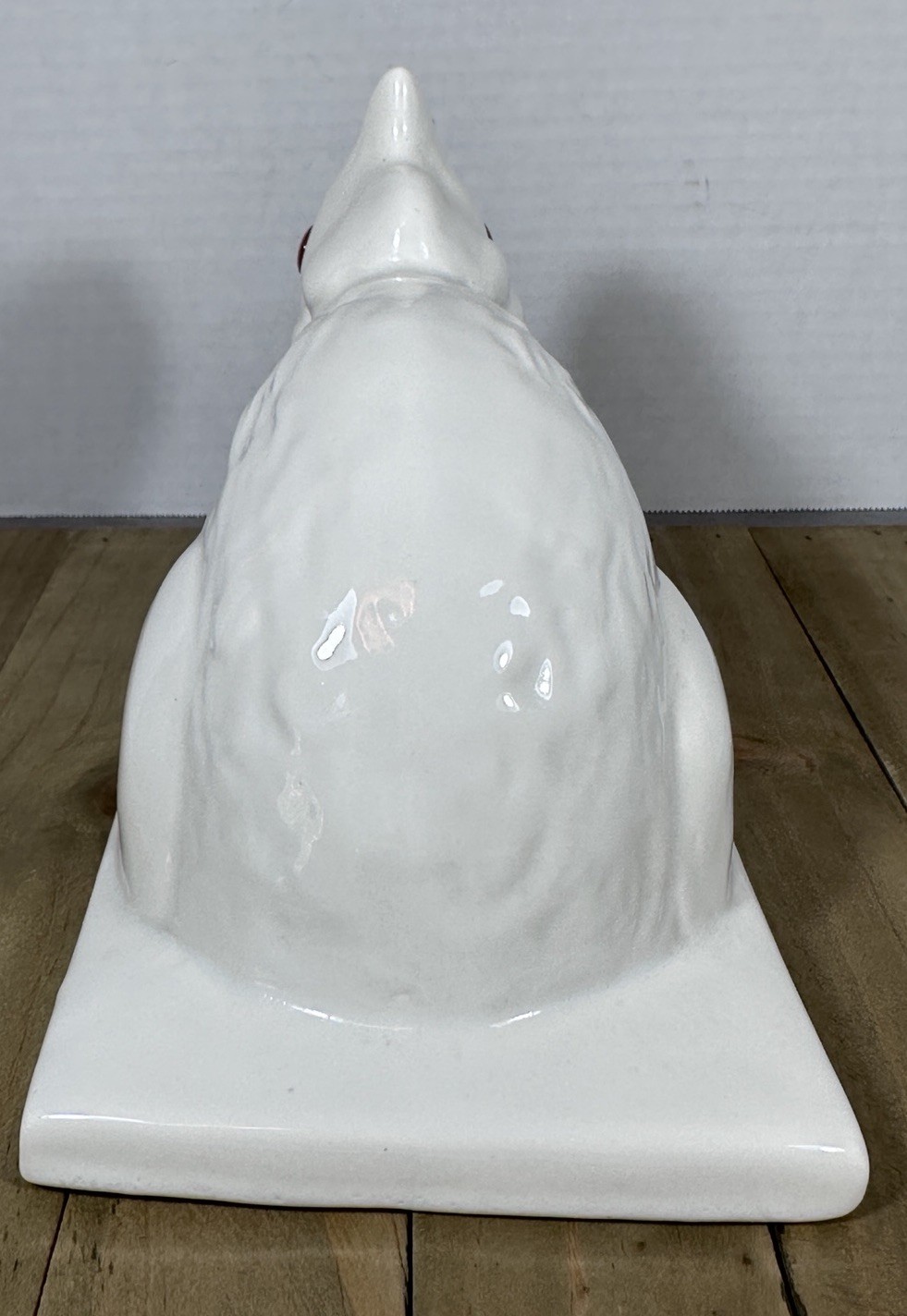French Country Chicken Rooster Apron Holder White Ceramic Wall Mount