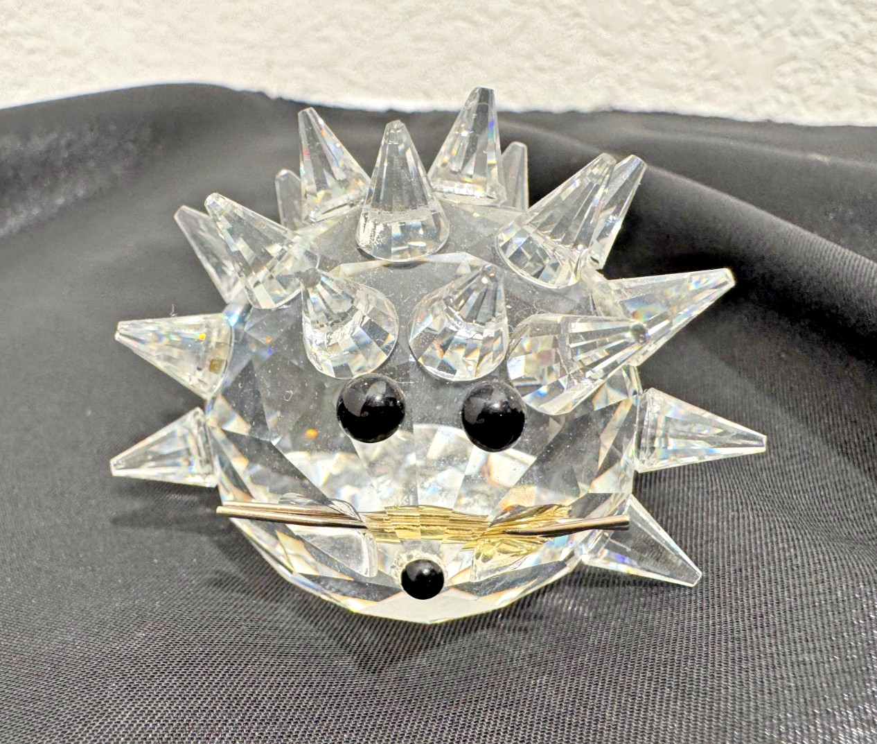 Vintage SWAROVSKI CRYSTAL HEDGEHOG with Metal Whiskers LARGE 2.5″ Cube Logo