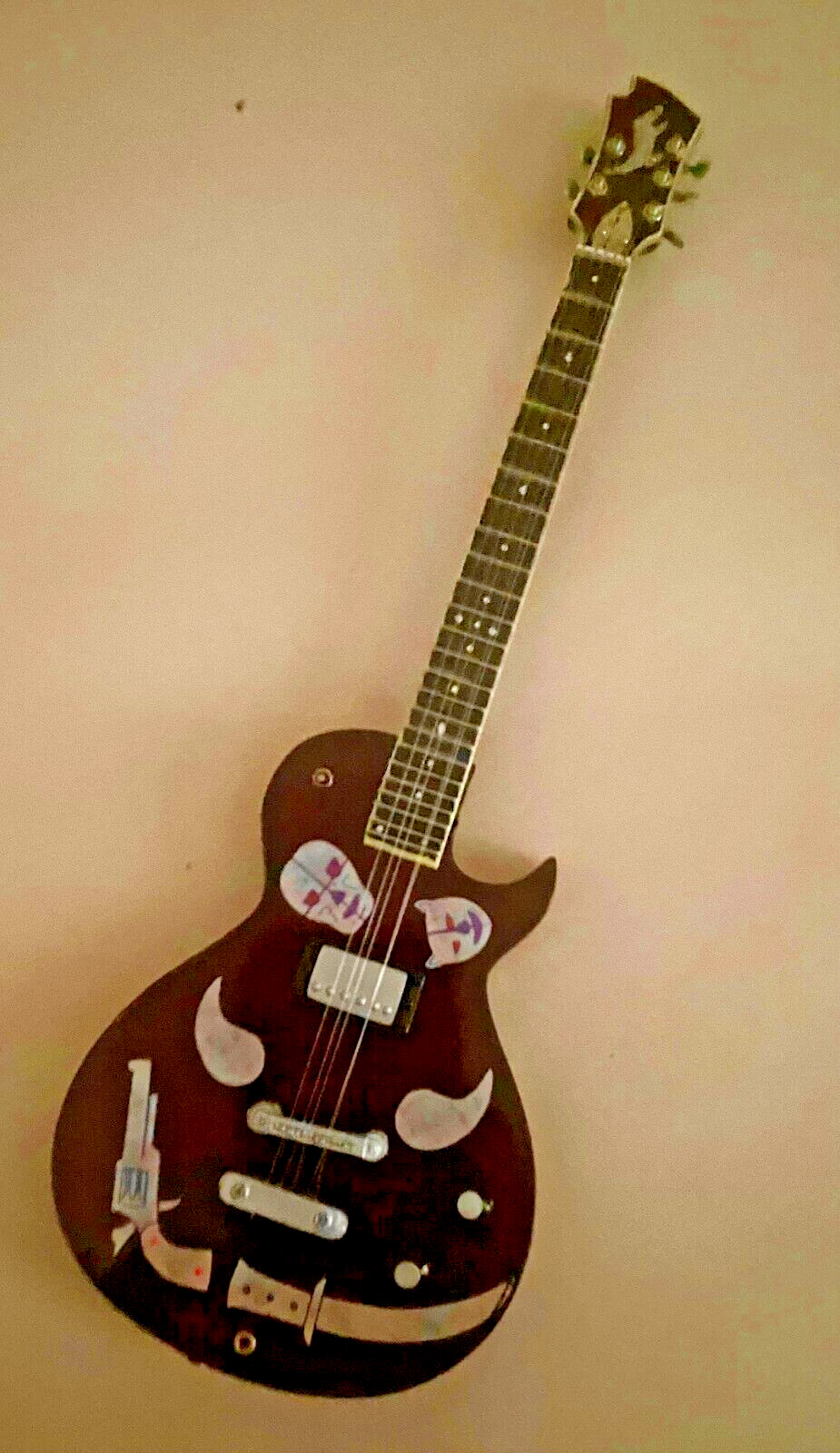 Axe Heaven KR-162 Keith Richards Zemaitis Macabre Vintage Guitar 1:4 Scale