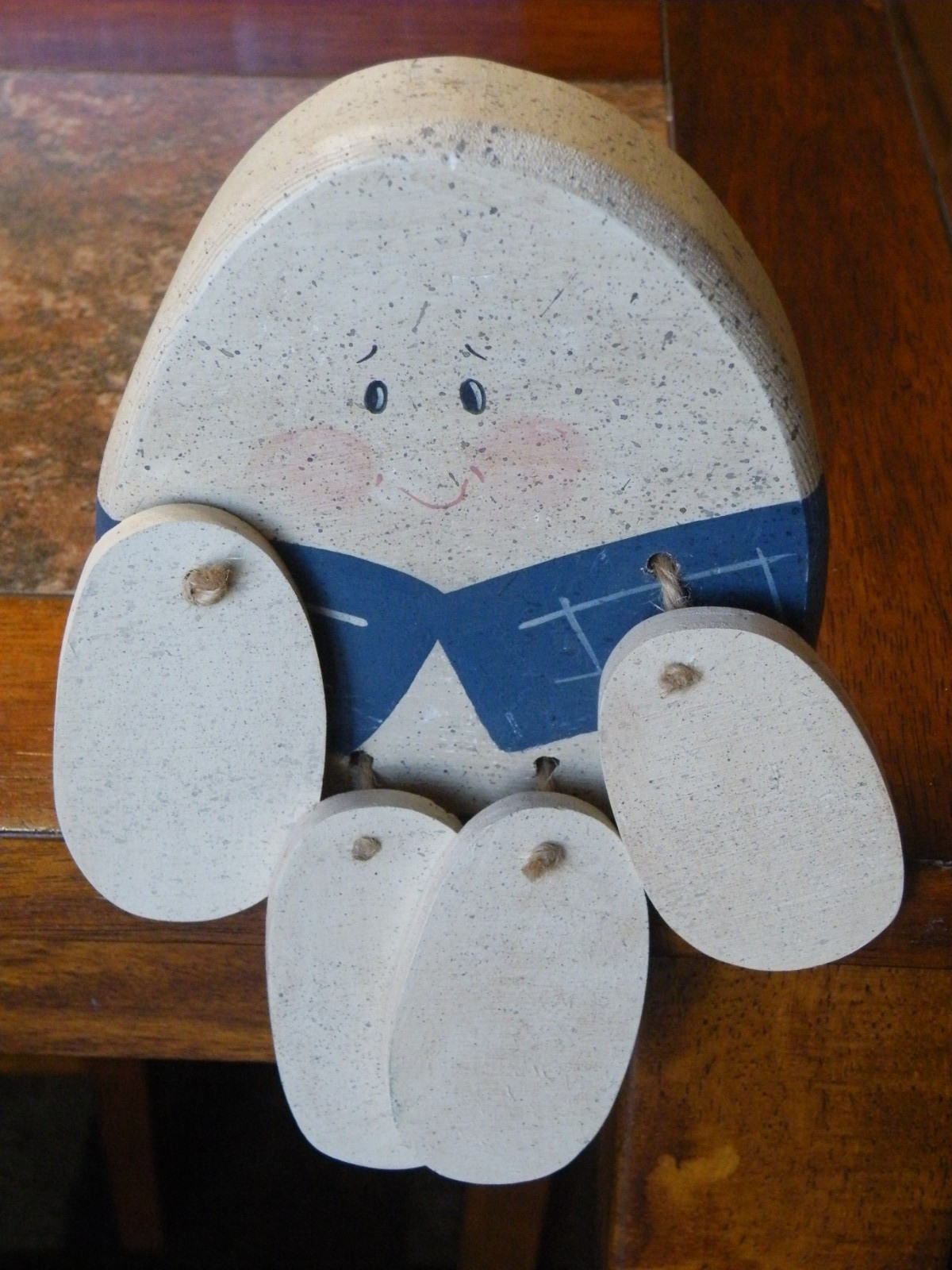 Vintage FOLK ART Wood HUMPTY DUMPTY Hand Painted SHELF SITTER Easter FREE SHIP