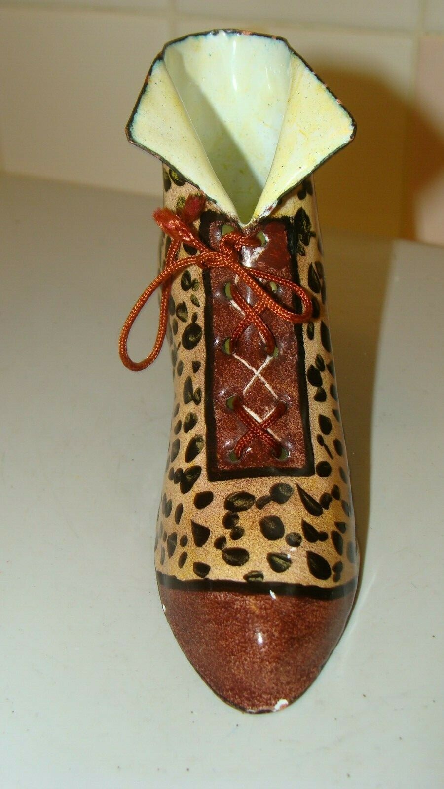 2000 Kevin Chen Metal Enamel Miniature Decorative Shoe 4.2″ x 1.5″ and 3.2″ tall