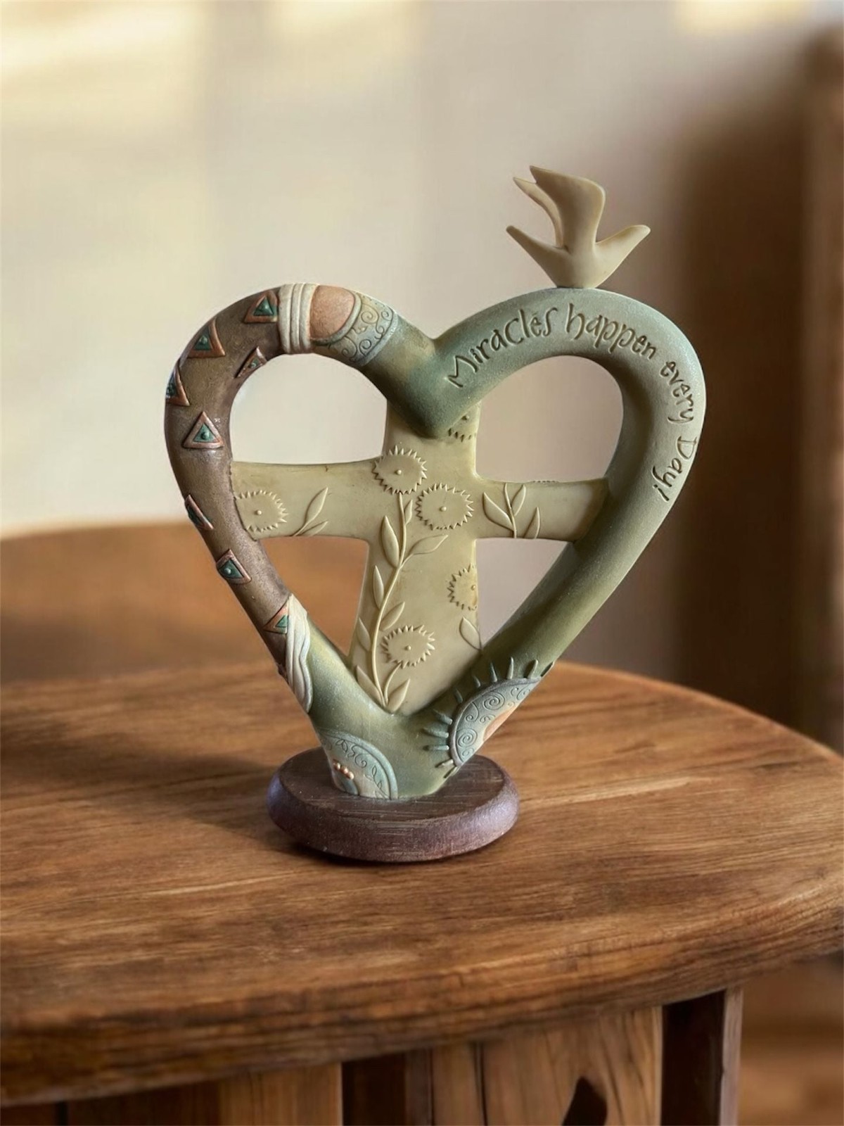 Enesco Karen Hahn ‘Take Heart’ Miracles Happen Every Day Figurine