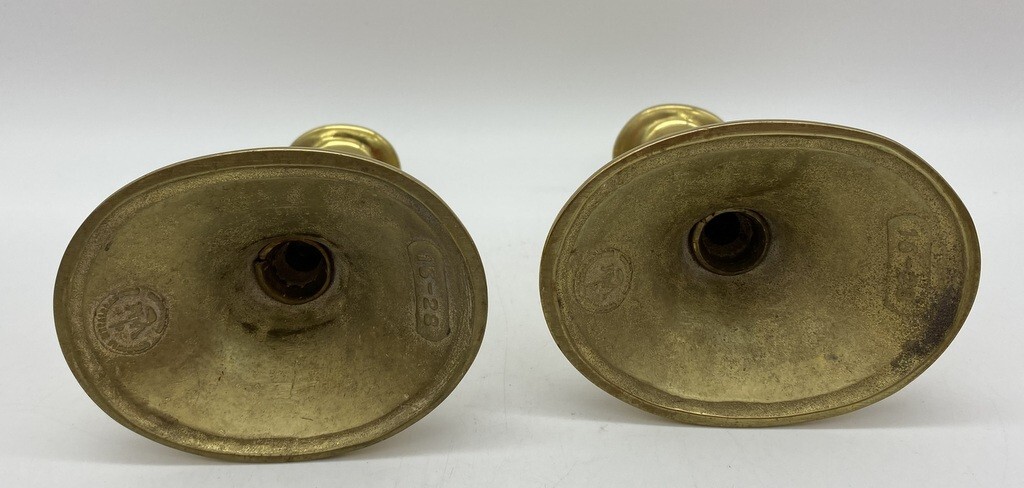 Solid Brass Virginia Metalcrafters USA Pair of 5 3/4″ candlesticks 2 lbs 1 oz