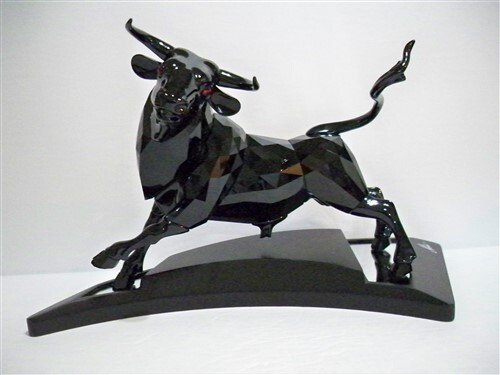 SWAROVSKI NUMBERED LIMITED EDITION BLACK BULL 660034