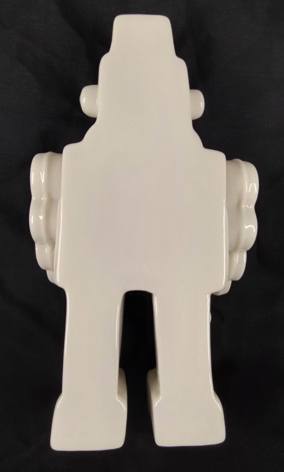 Siletti My Robot Retro Porcelain Memorabilia Figurine 8.5 in x 4.5 in