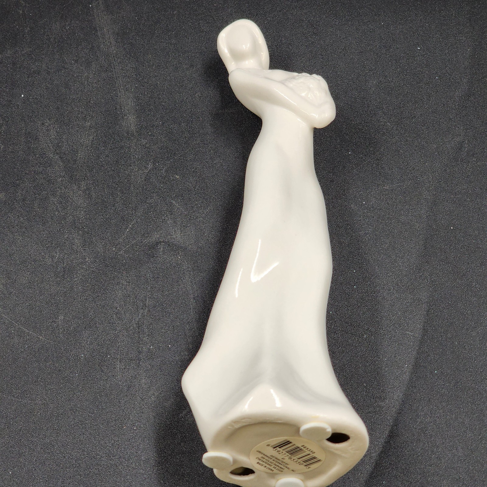 2 Faceless Women Figurines Solid White & Off-White Glazed Porcelain Flowers 8.5″