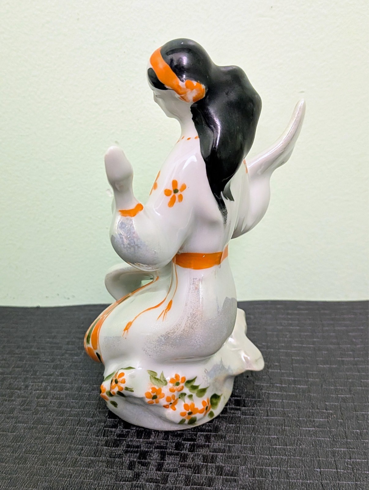 Vintage 1970s USSR UKRAINIAN GIRL w/SWAN Porcelain Figurine, 6.5″ Tall
