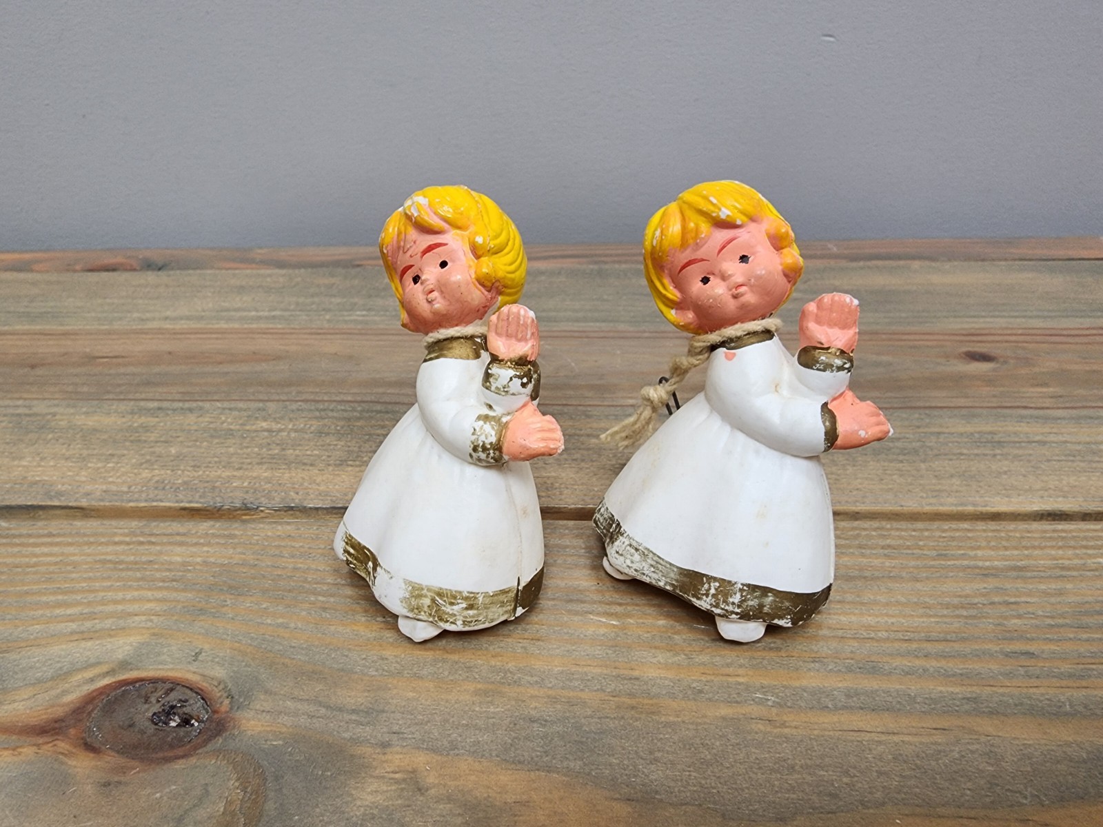 Vintage Set Of 2 Angel Figurines 3″ Plastic Blow Mold