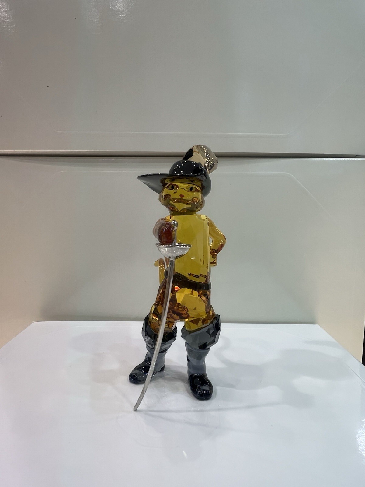 Swarovski: Shrek Puss In Boots