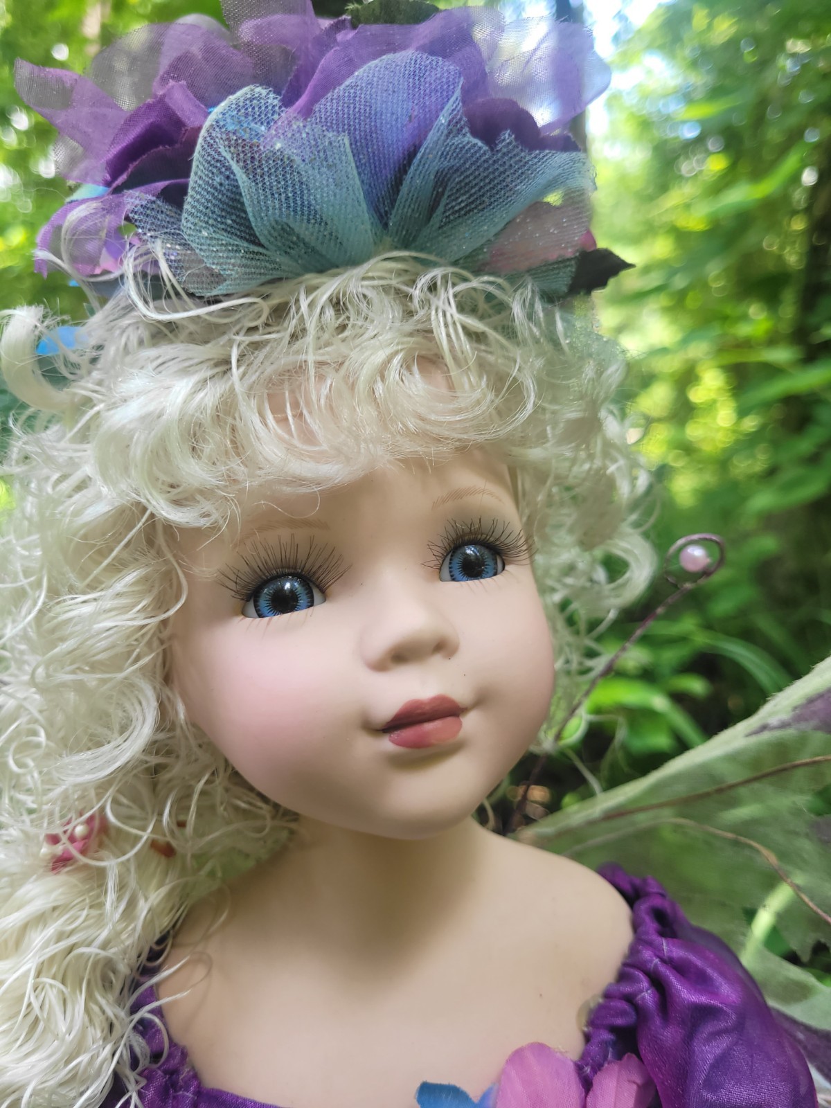 Vintage Enchanting Fairy Collectible Porcelain Doll 16″ Sitting