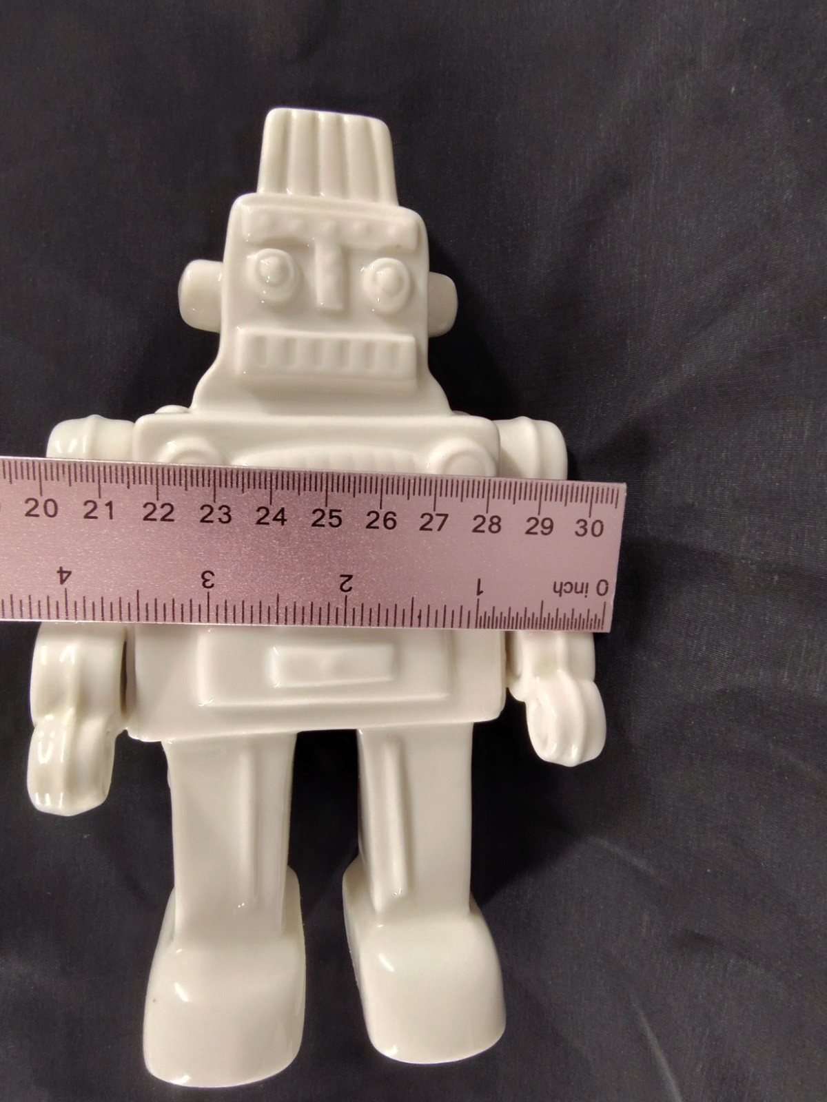 Siletti My Robot Retro Porcelain Memorabilia Figurine 8.5 in x 4.5 in