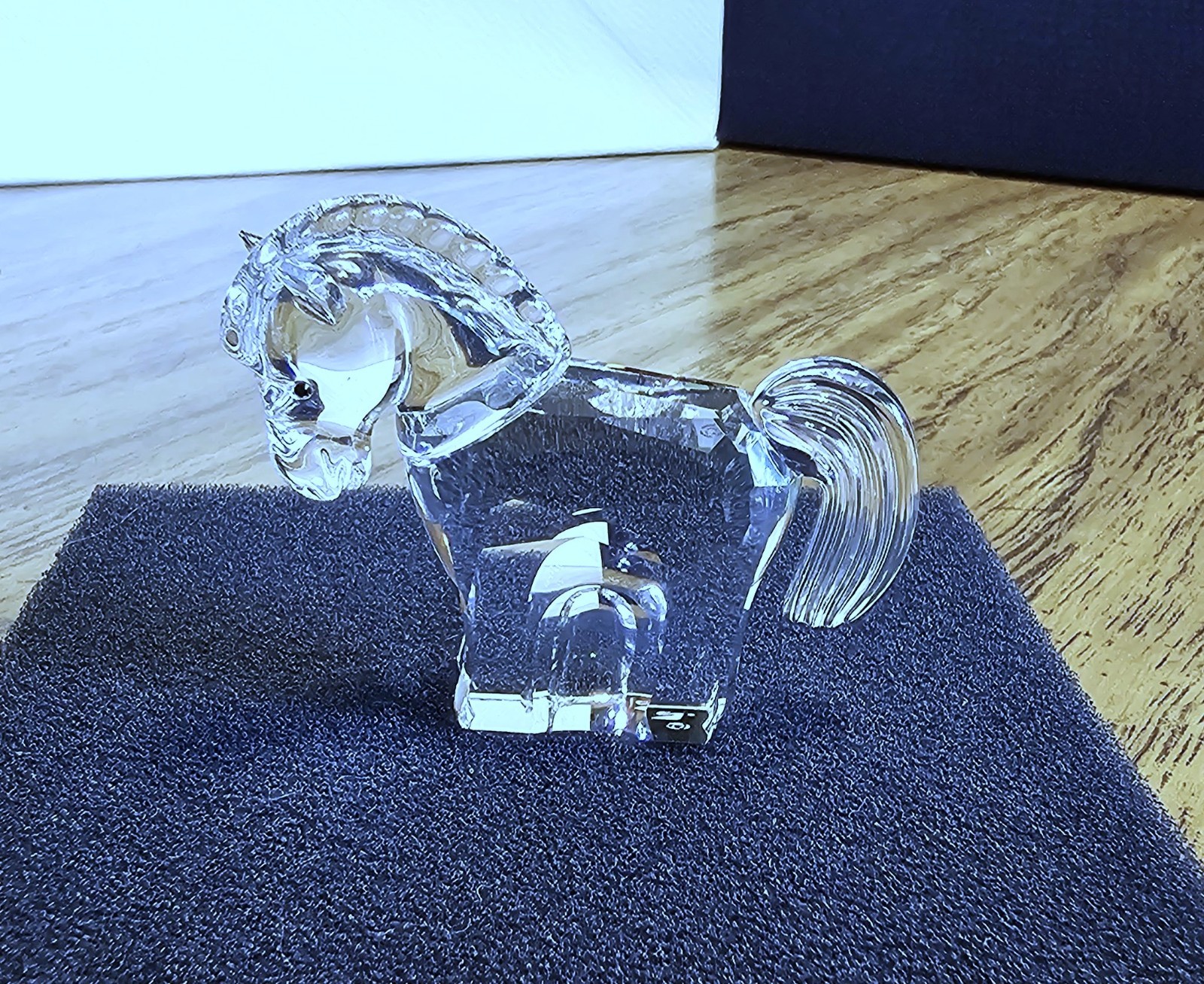 🐴 Swarovski Crystal 2002 “Chinese Zodiacs”, Small, Pony / Horse Figurine, Box