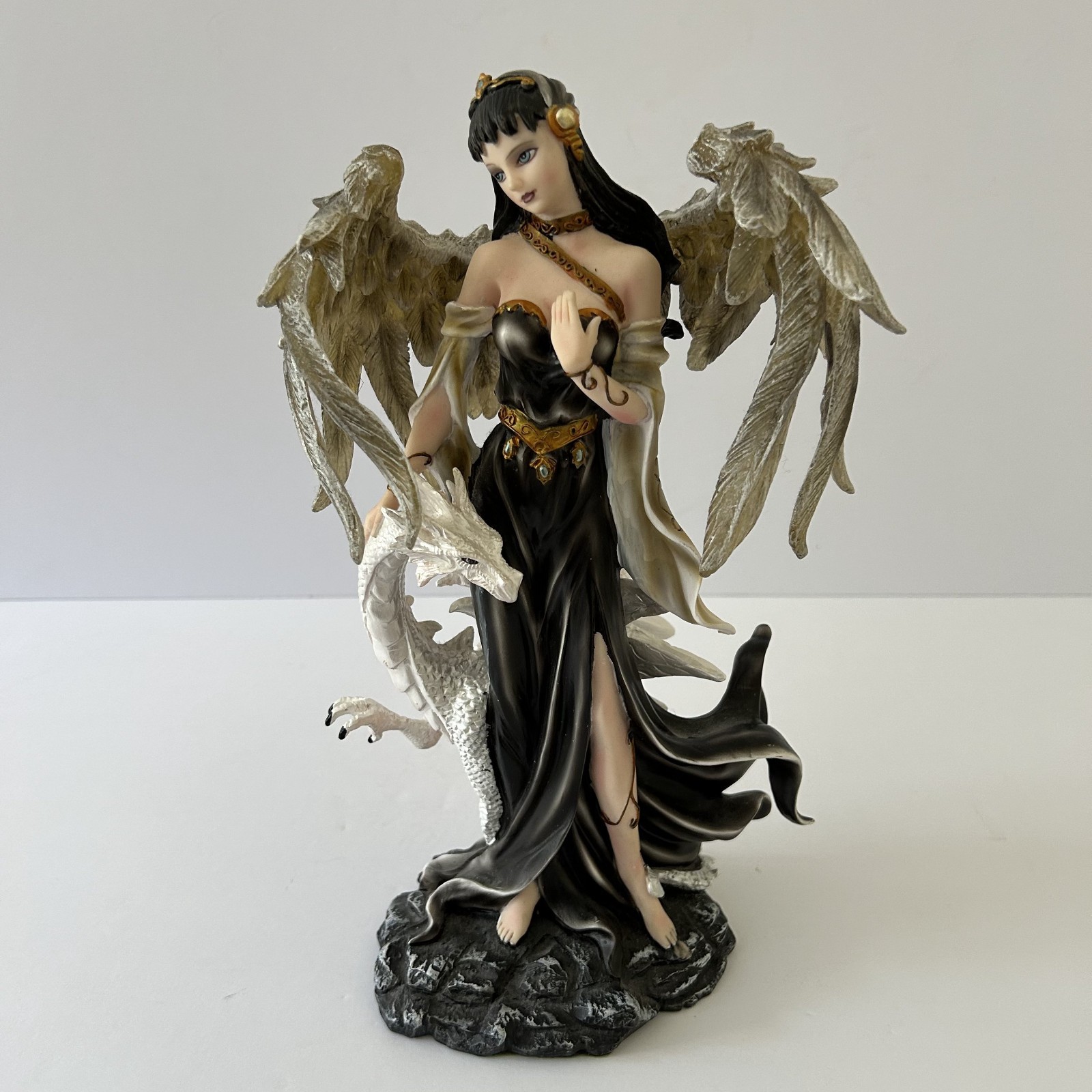 Gothic Dark Angle Queen Ravin Statue Figurine Petting The Dragon 11″