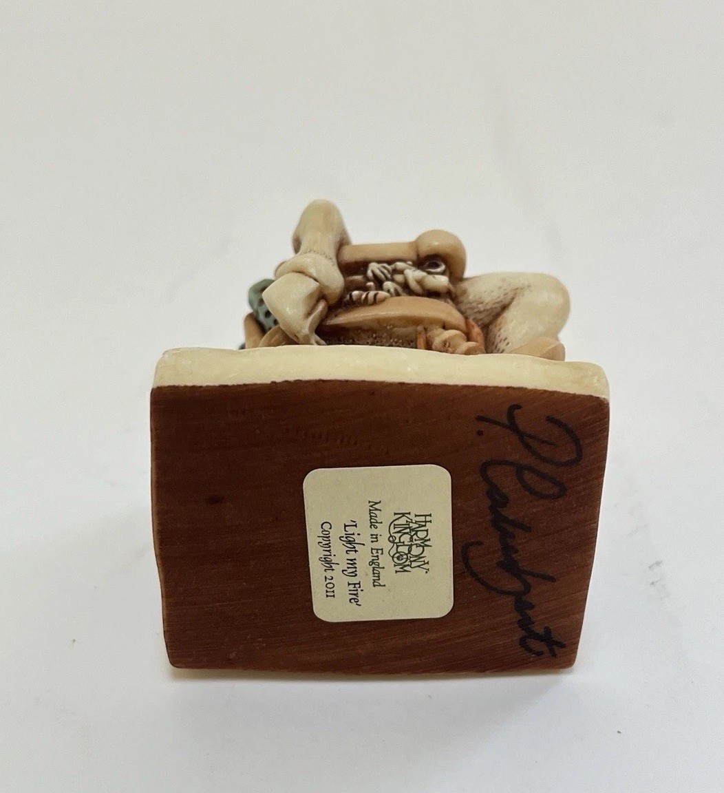 Harmony Kingdom Light My Fire Trinket Box Figurine Cow ~ Signed